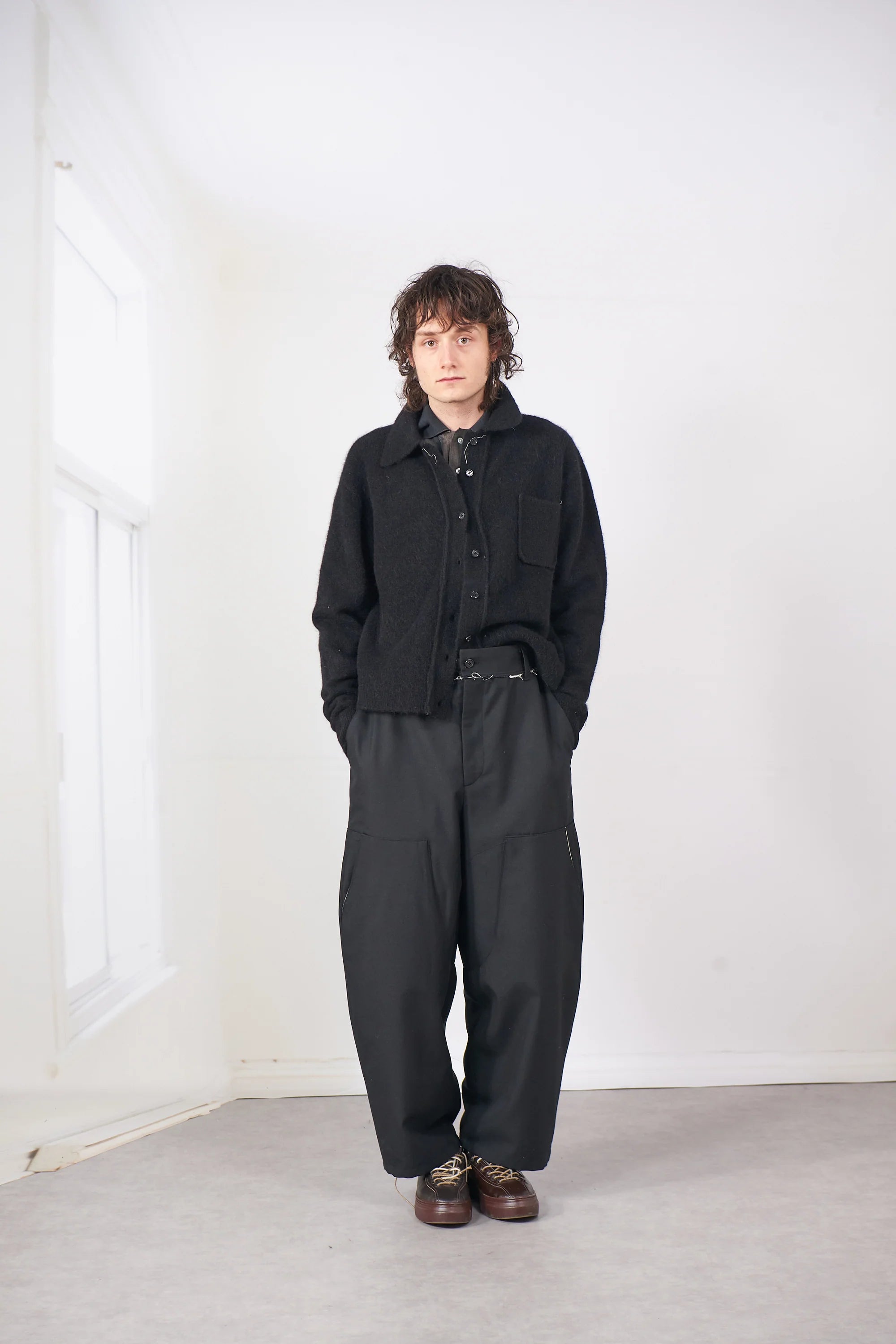 BLACK HAIRY CARDIGAN