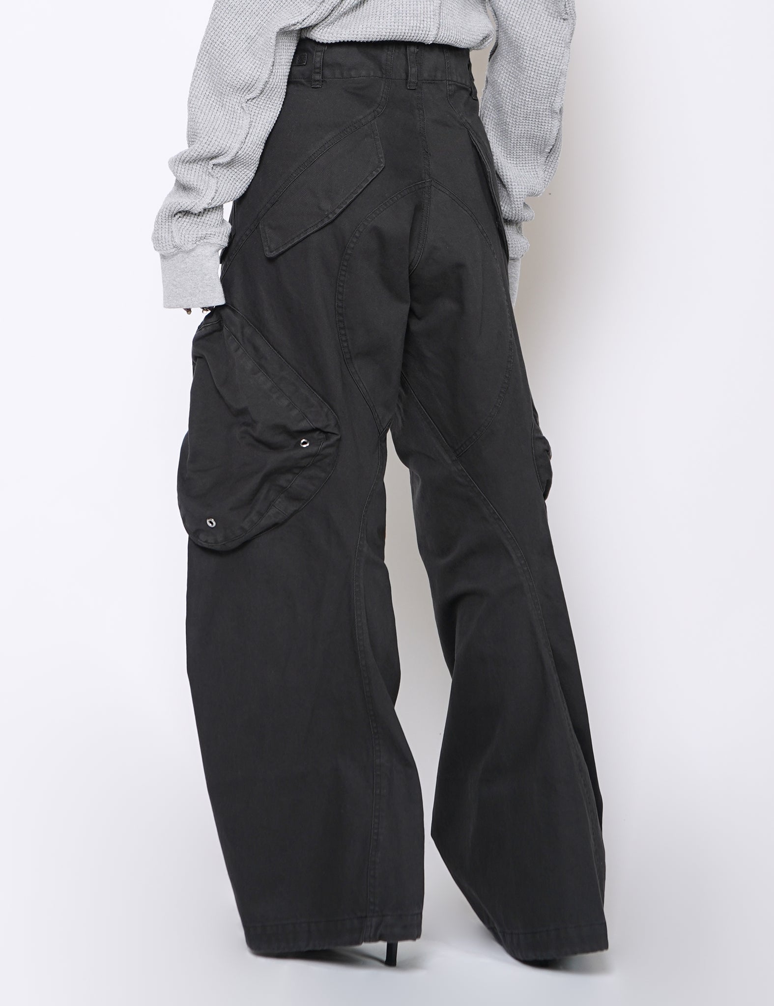 BLACK 3D TWISTED CARGO PANTS