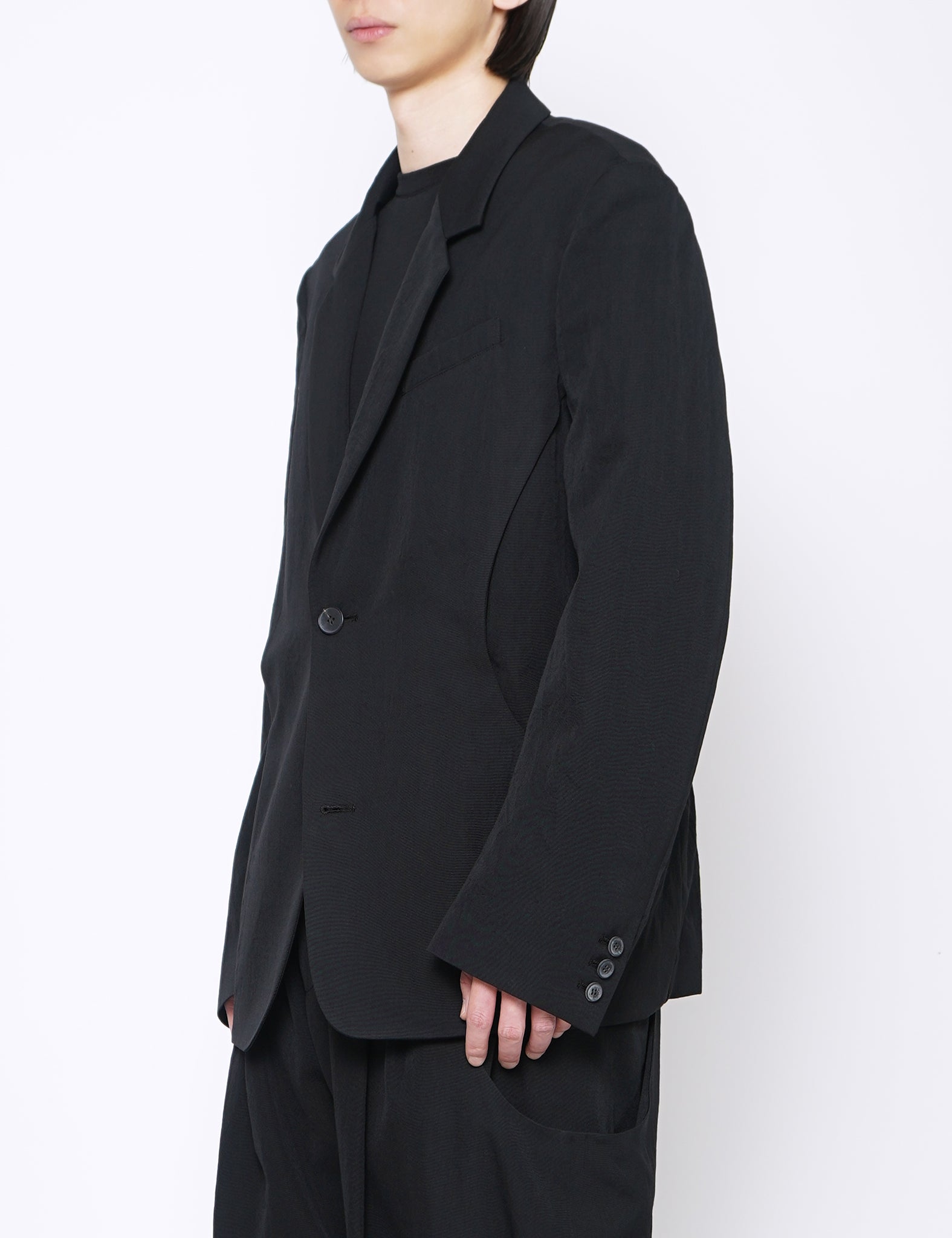 BLACK PANELLED SINGLE-BREASTED BLAZER