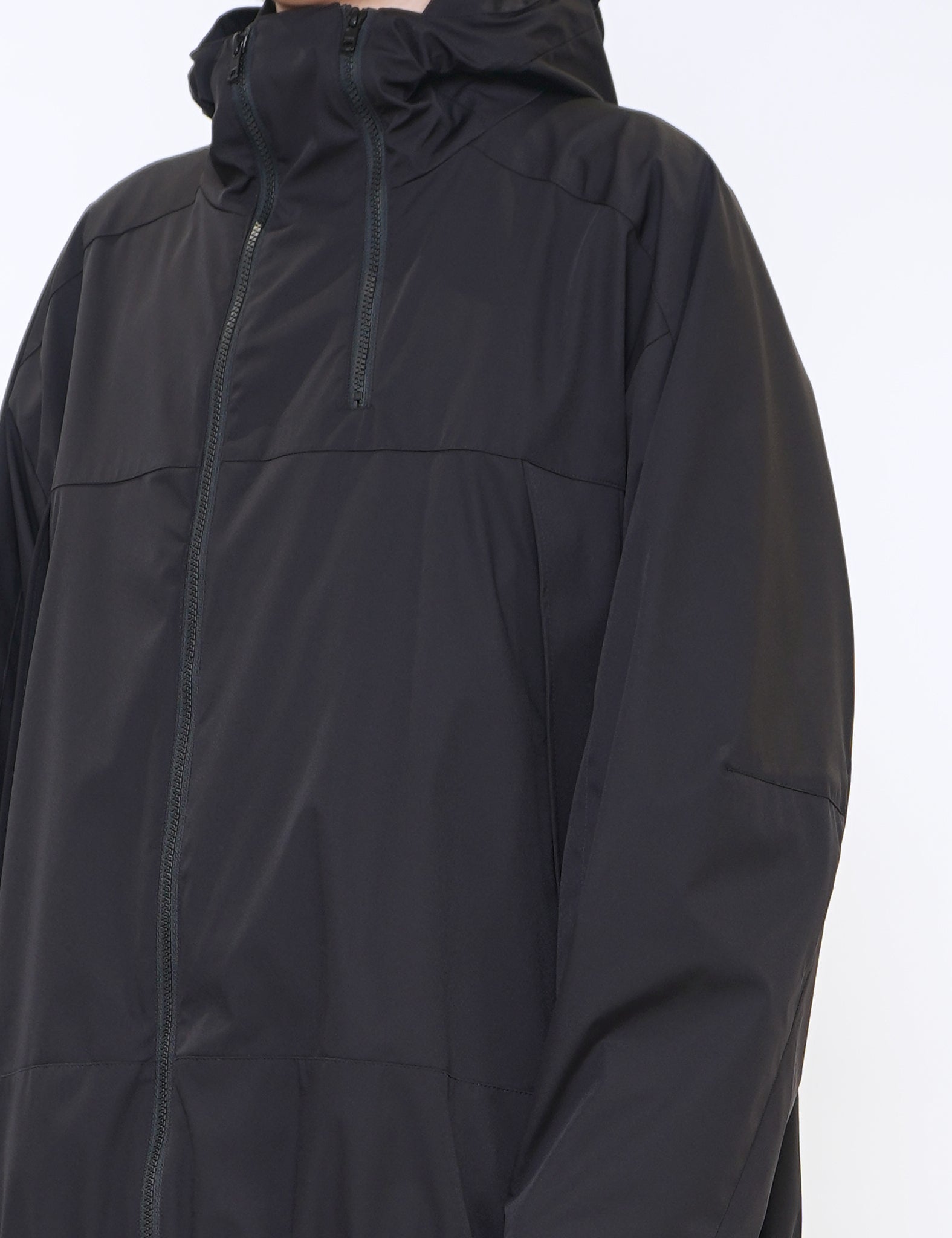 BLACK WEATHER PROTECTION HOODED JACKET