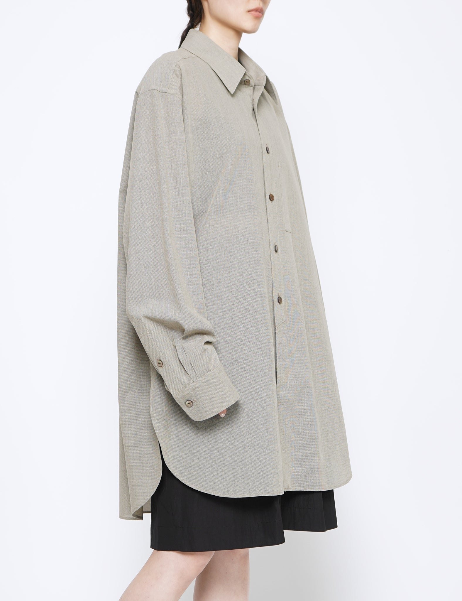 BEIGE MIDDLE LENGTH SHIRT