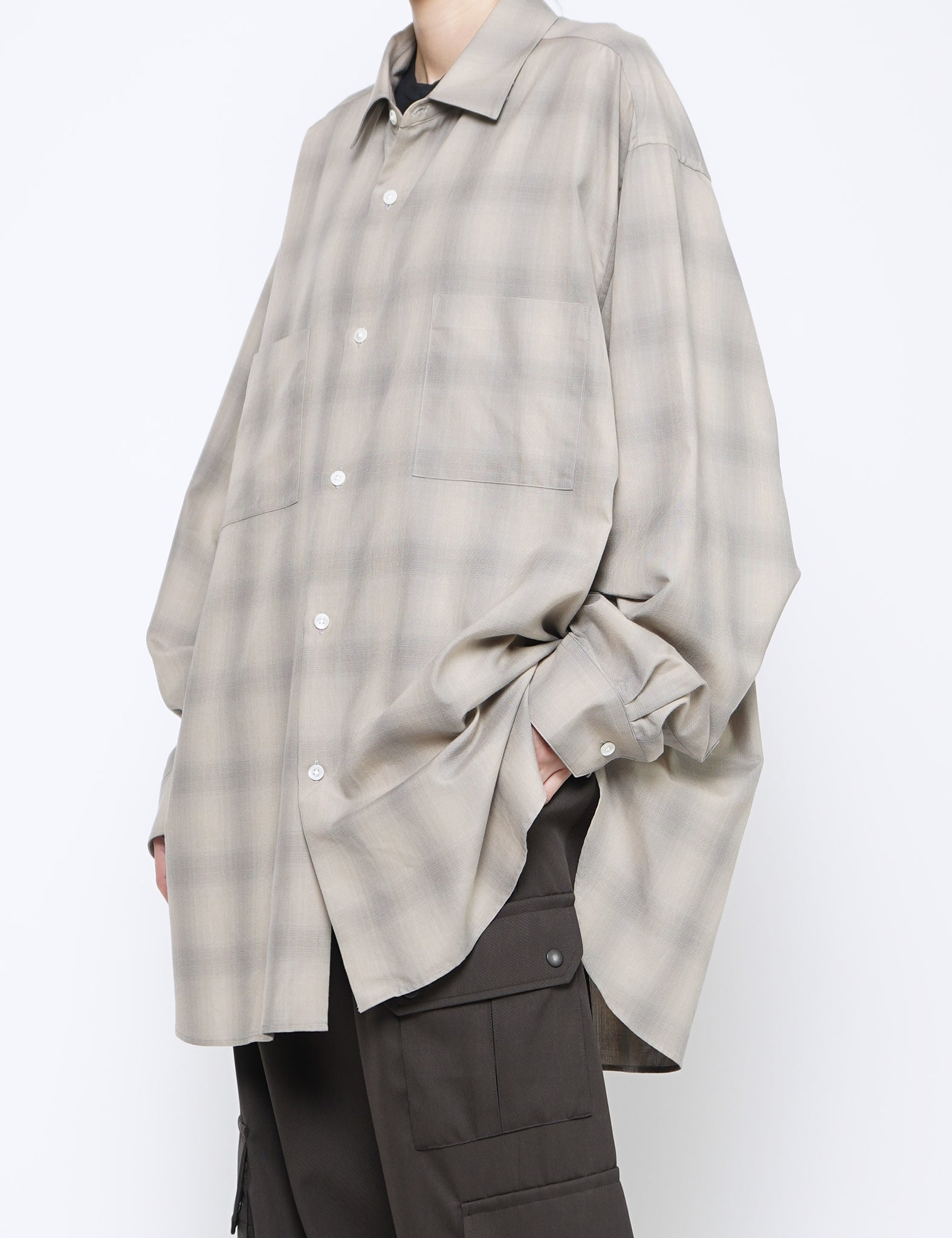 TAUPE/GREY OMBRE C/R CHECK OVERSIZED DOWN PAT SHIRT