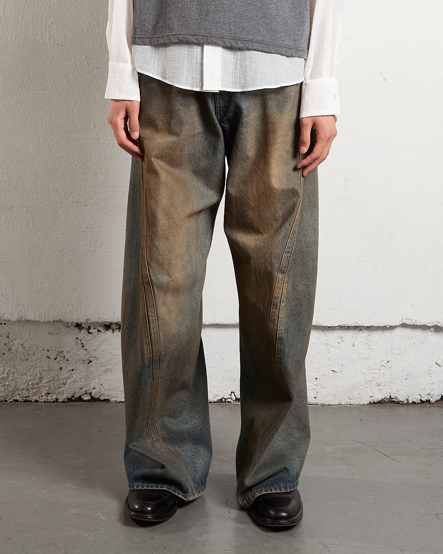 MUD FADED INDIGO 3D TWISTED WIDE LEG JEANS