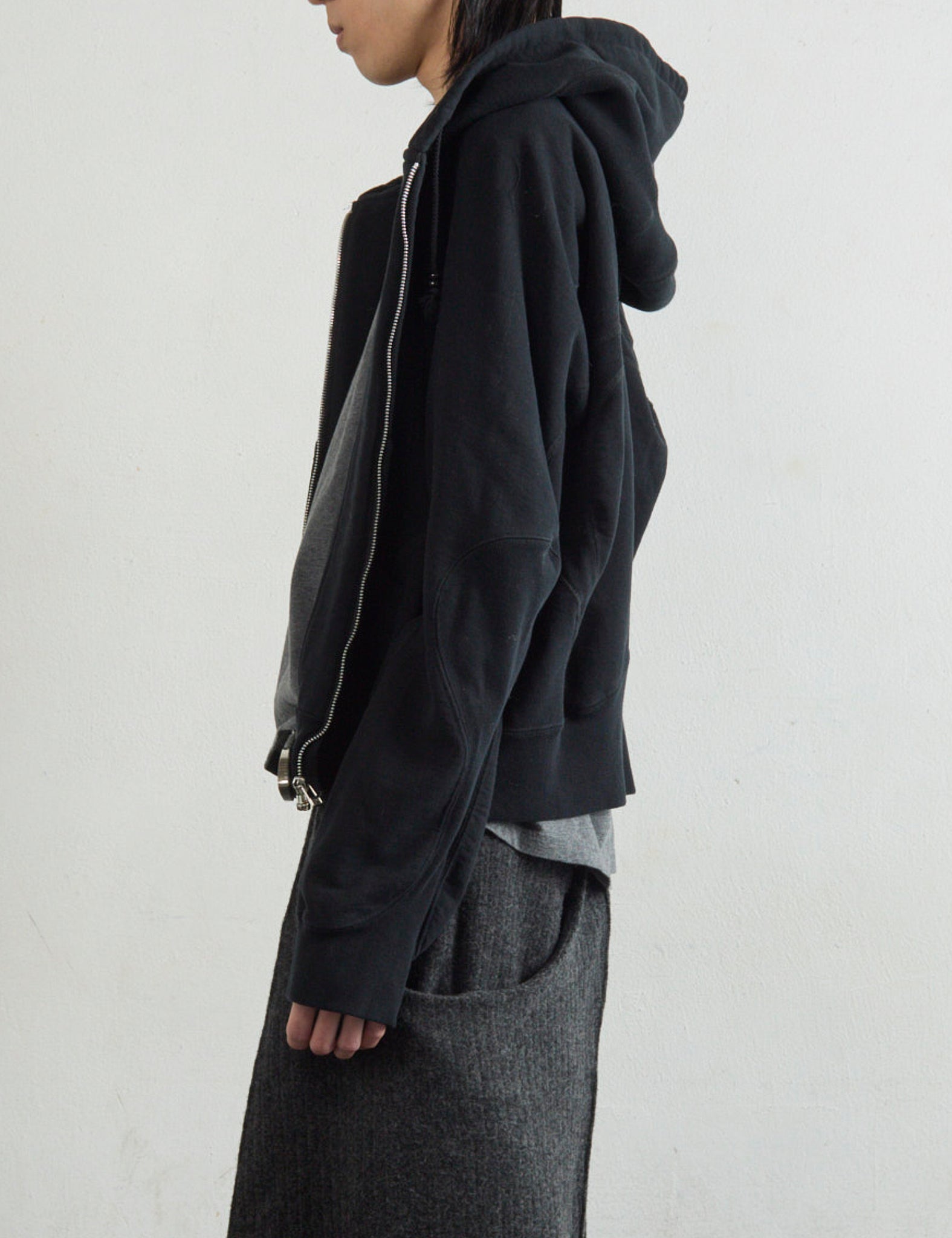 BLACK PANELLED ZIP UP HOODIE