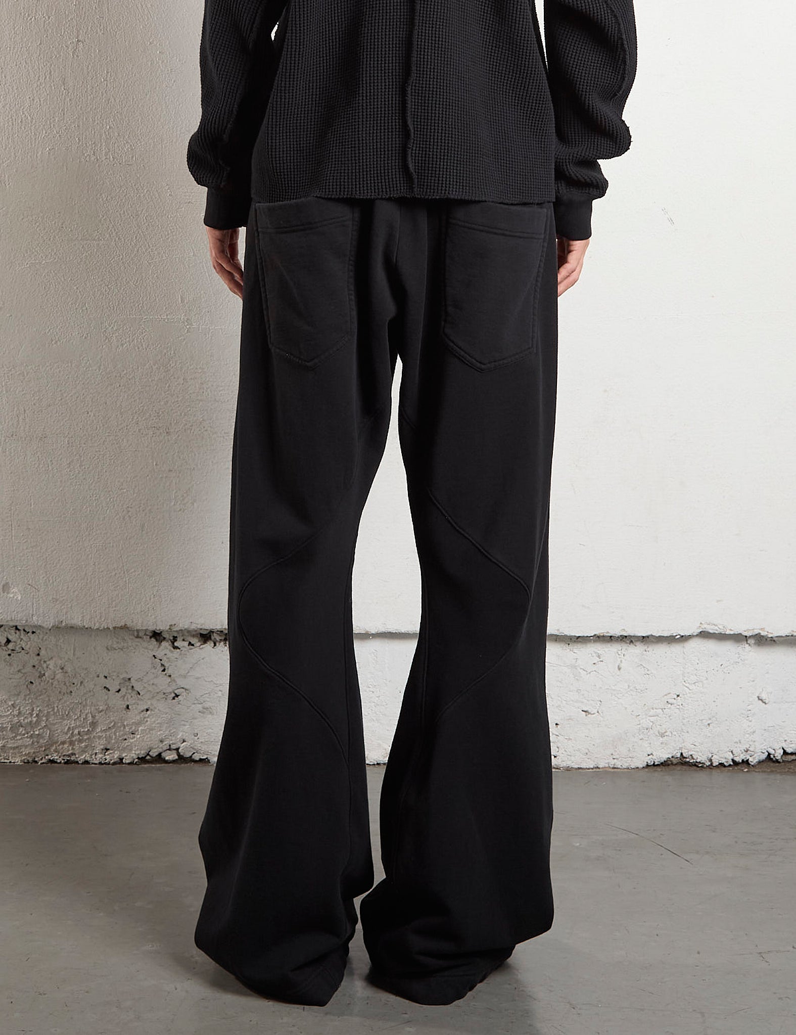 BLACK 3D TWISTED LOUNGE PANTS