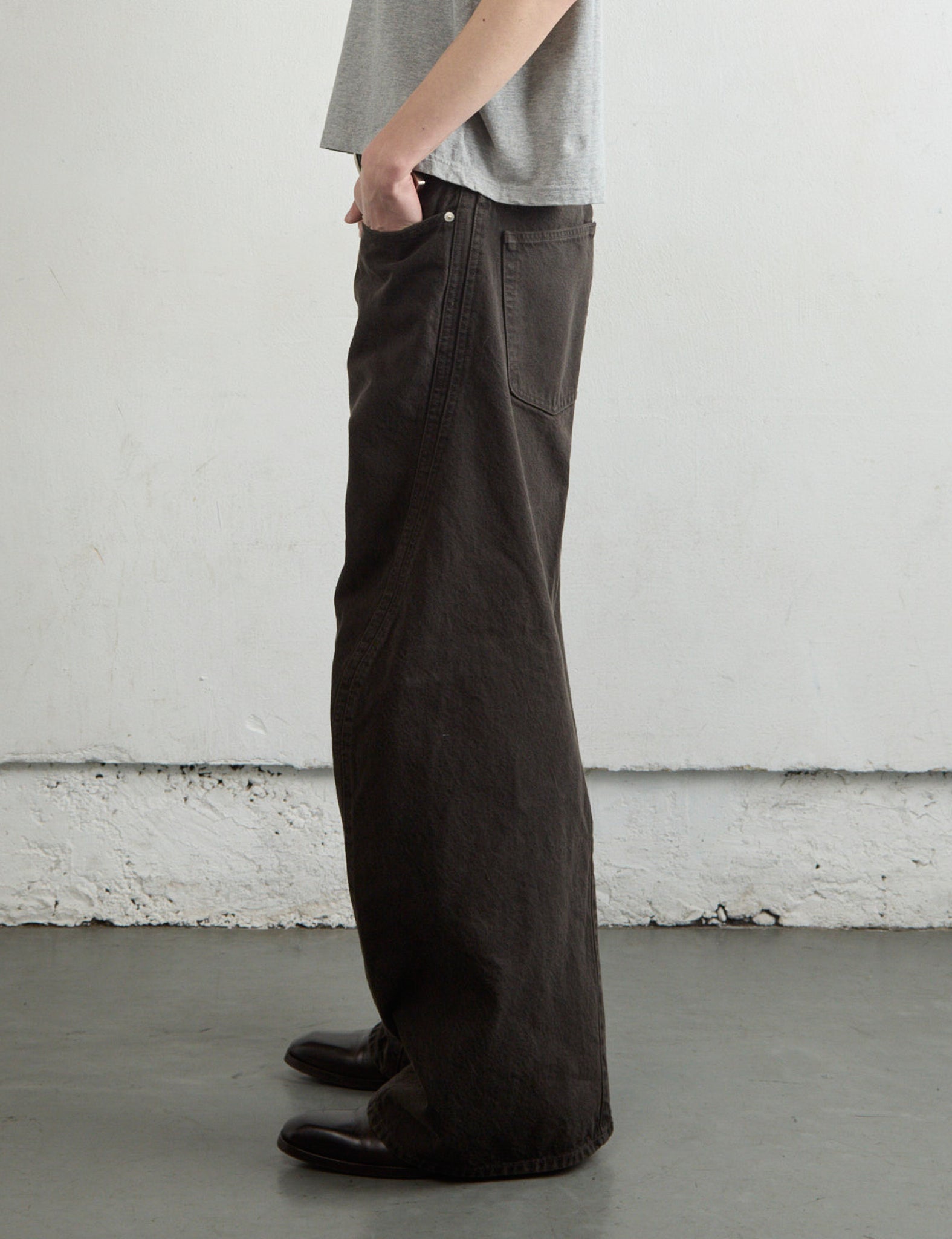 DARK BROWN 3D TWISTED WIDE LEG JEANS