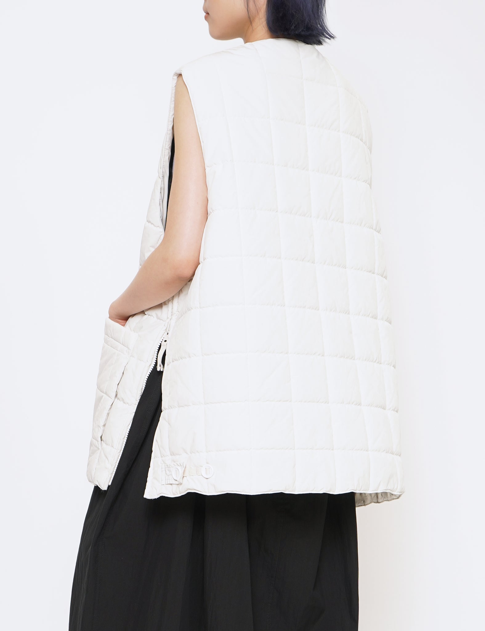 REVERSIBLE FOG WHITE QUILTING PADDED VEST
