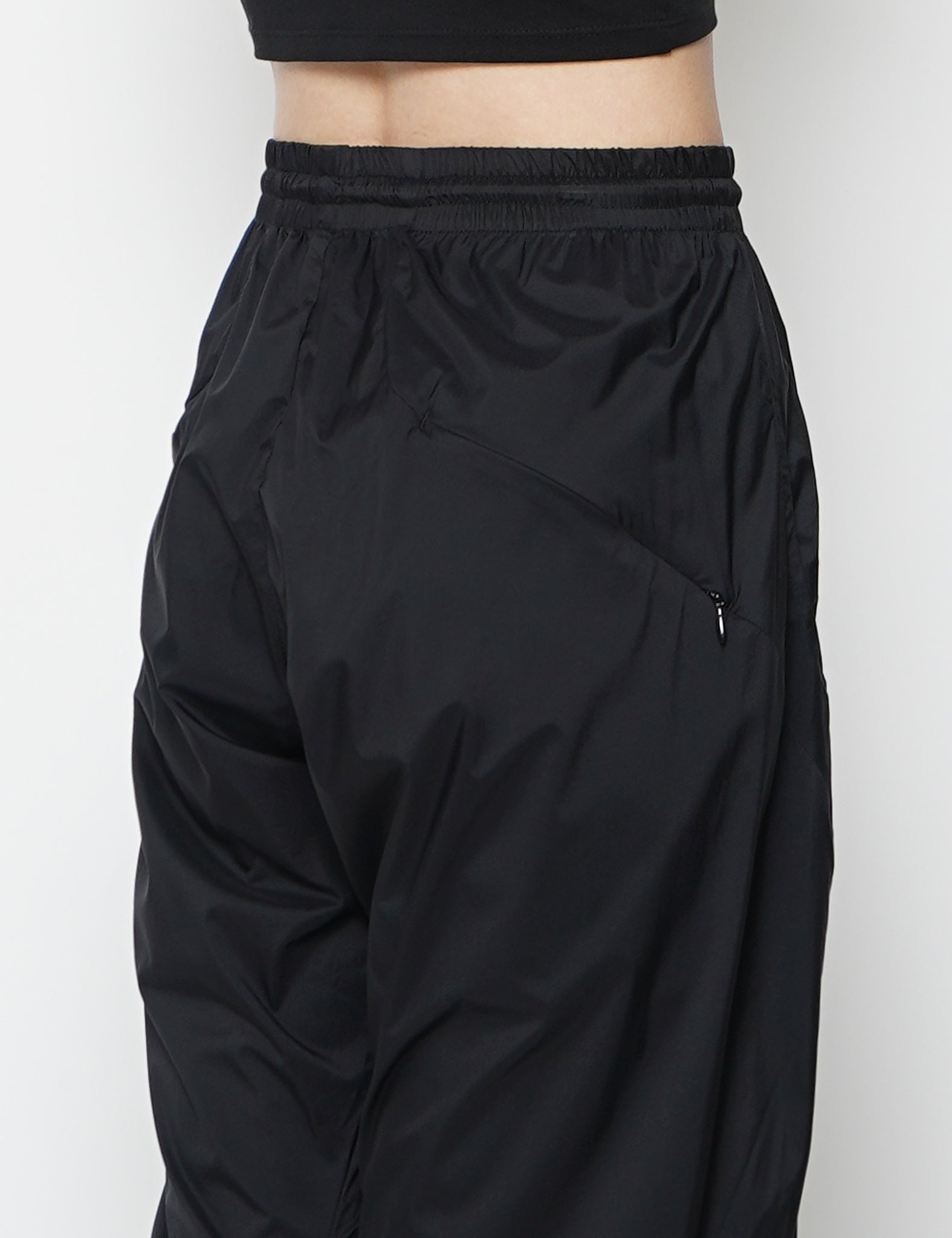 BLACK PANELED LIGHT WEIGHT TRACK PANTS