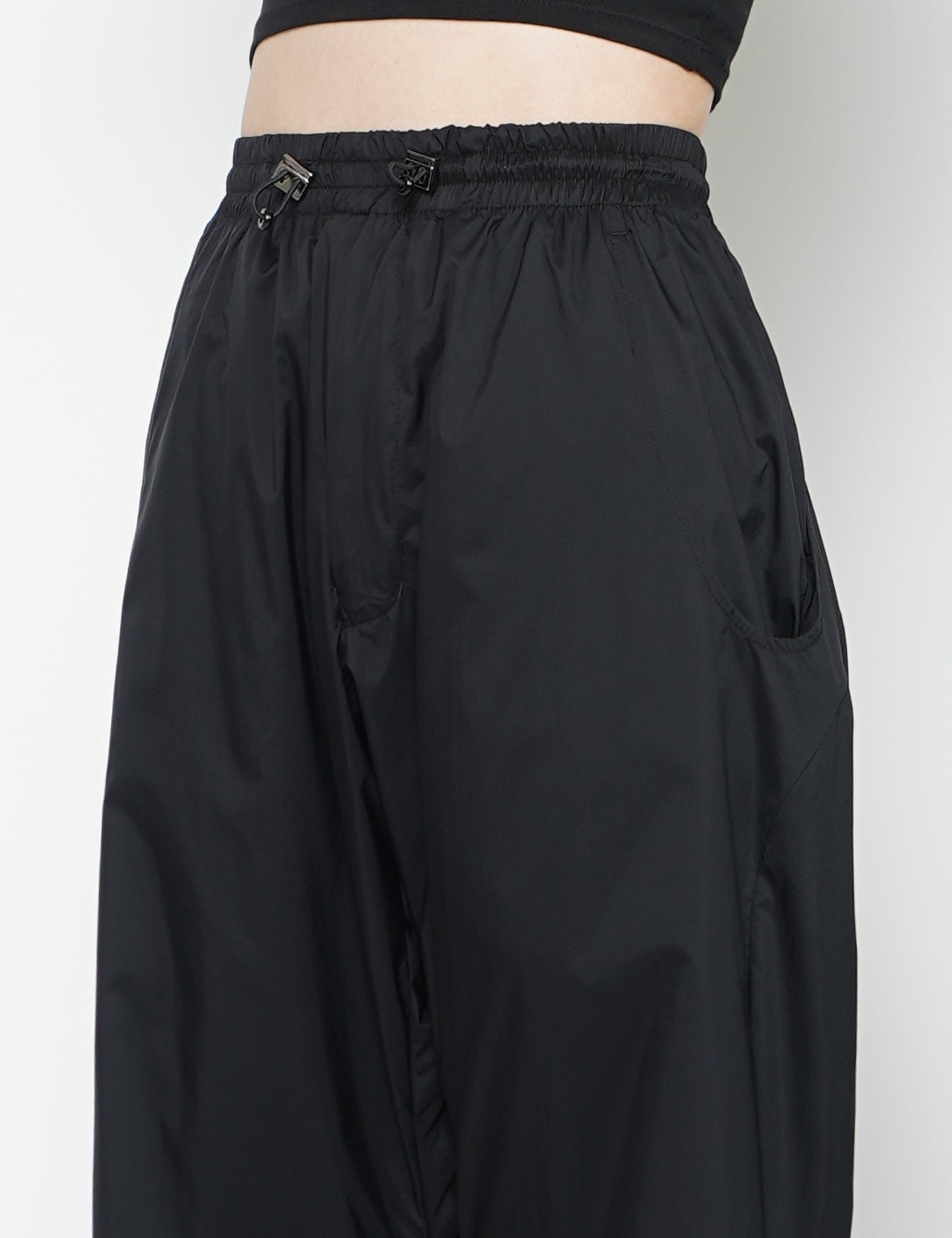 BLACK PANELED LIGHT WEIGHT TRACK PANTS