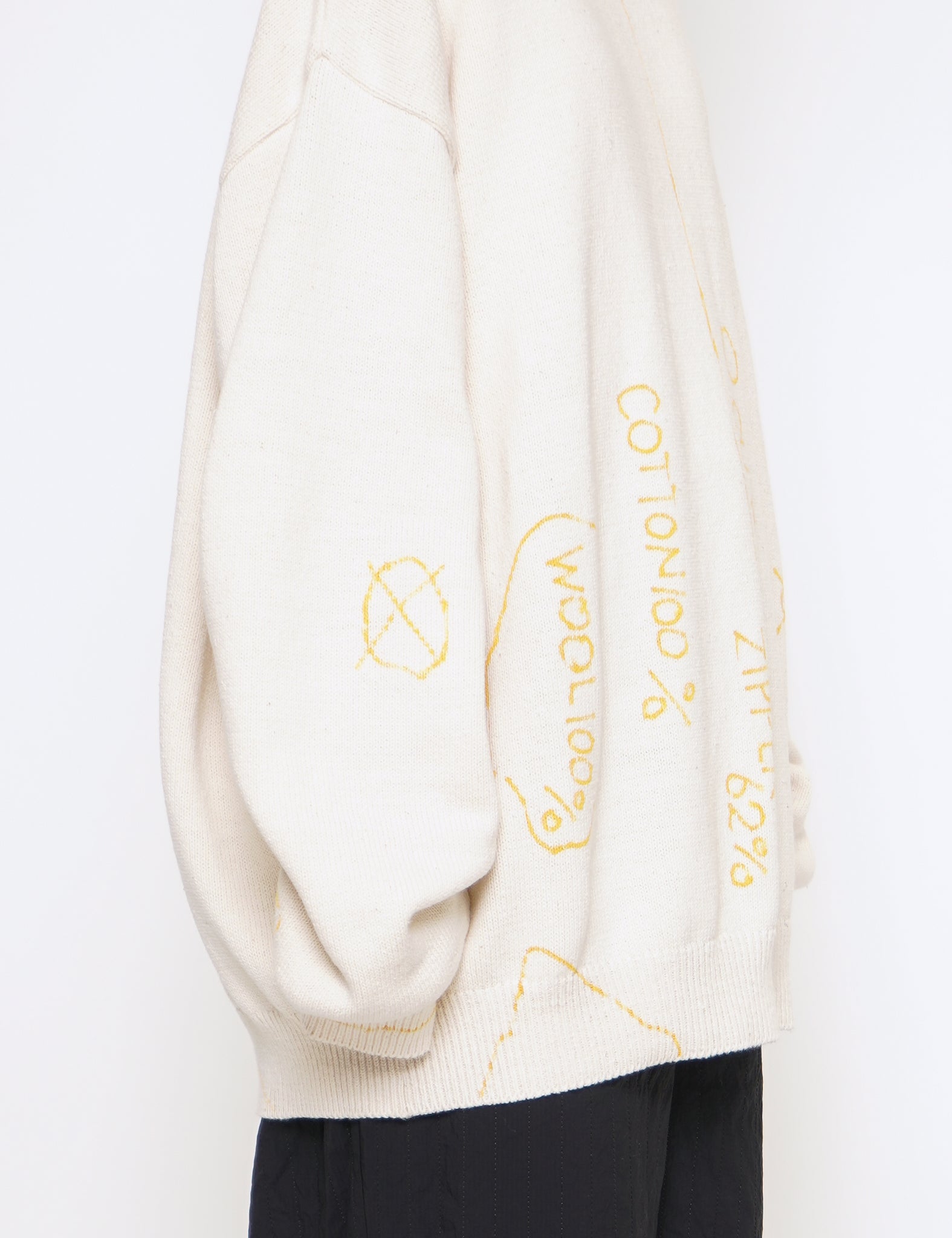 NATURAL WHITE TYPE 49 COTTON KNIT W/ YELLOW LETTER