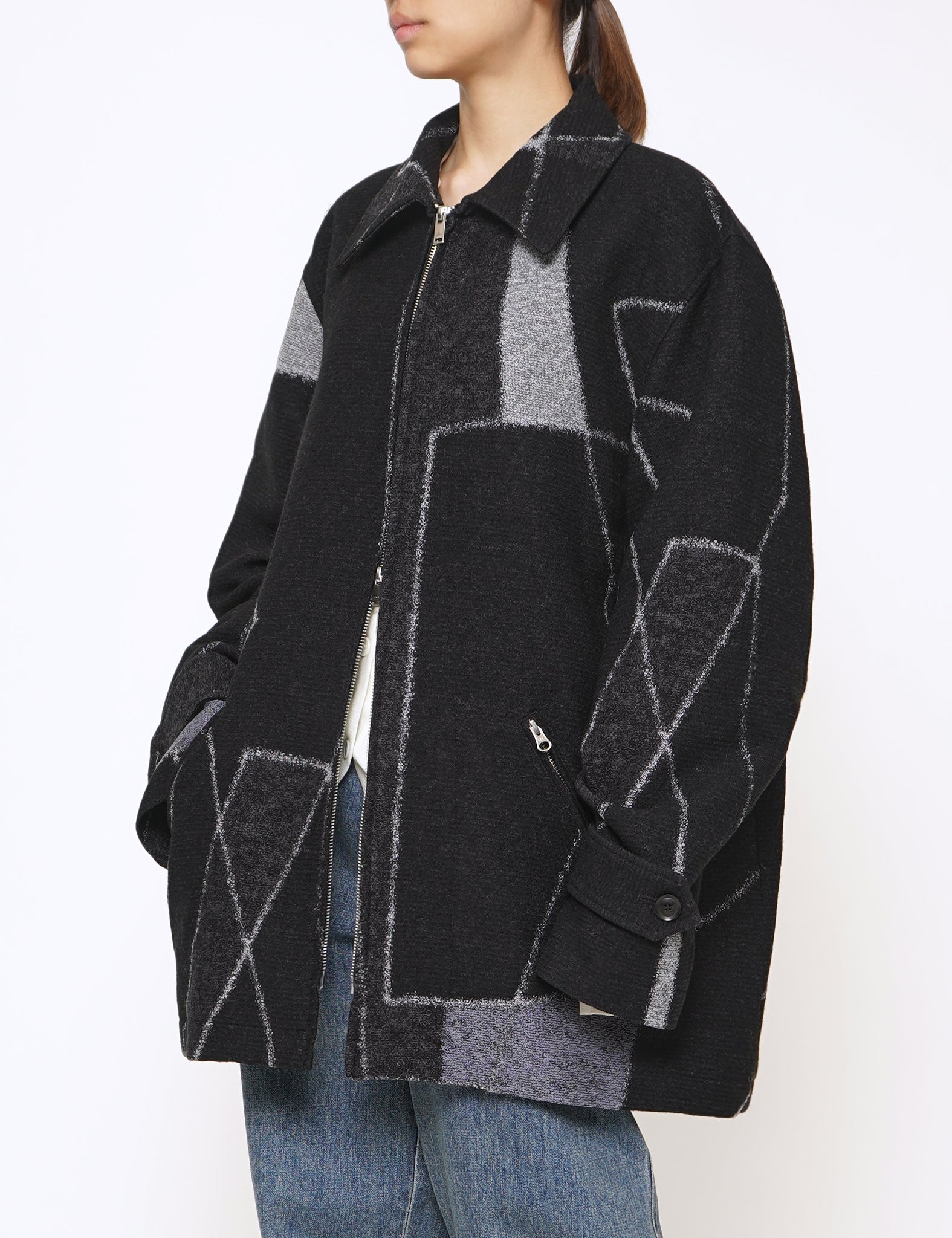 BLACK JACQUARD ZIP BLOUSON