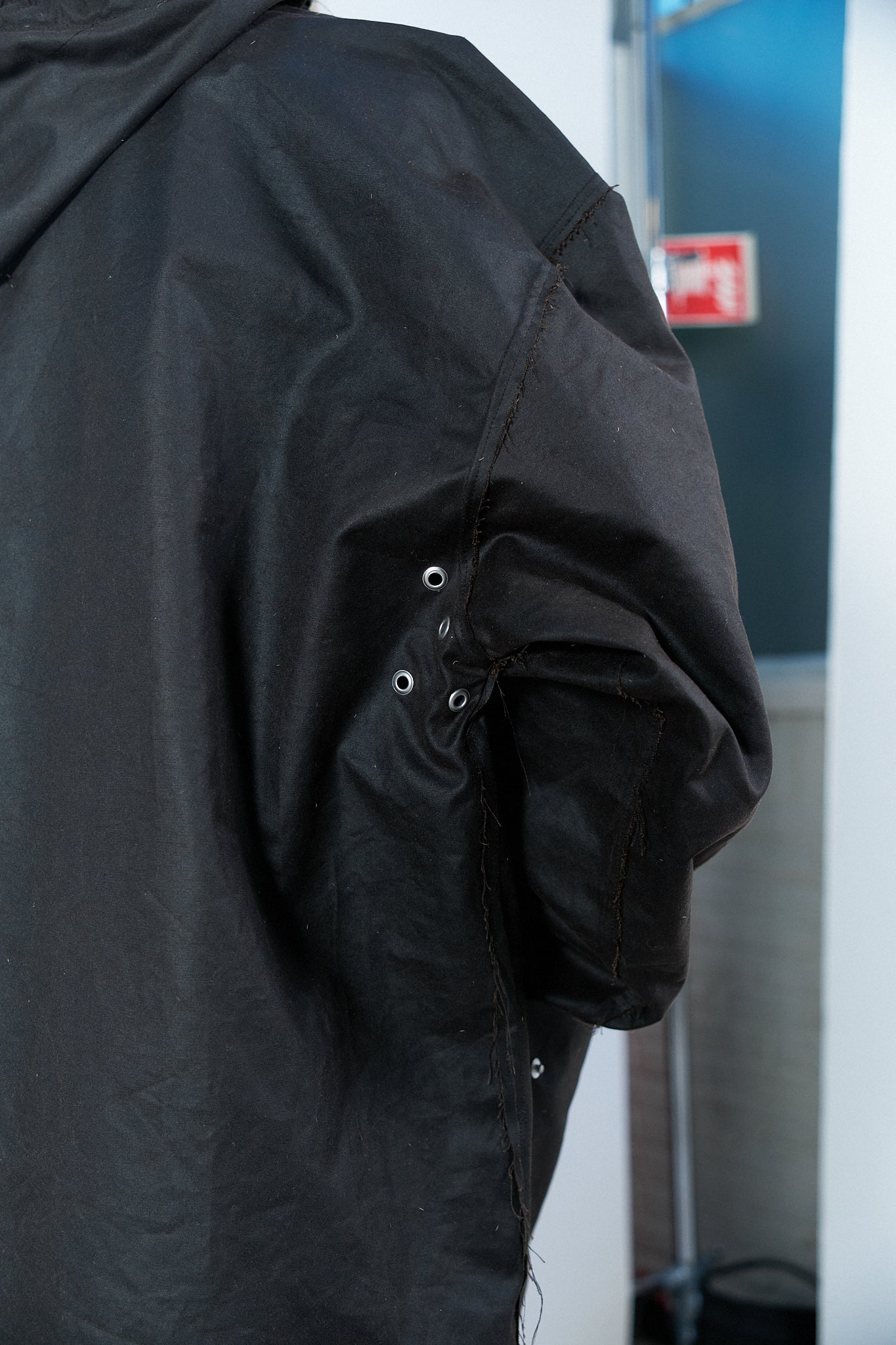 BROWN WAXED COTTON OUTDOOR HUNTING JACKET