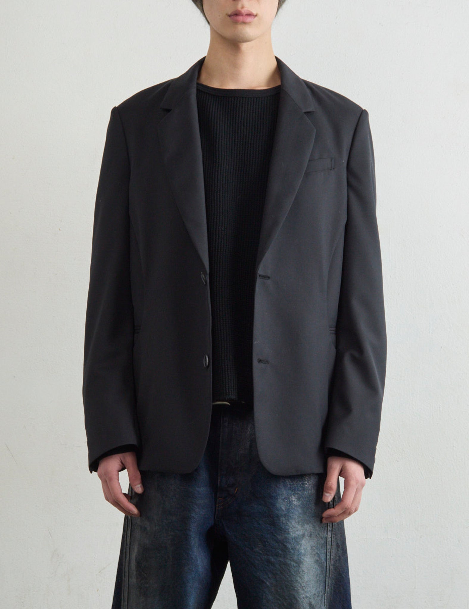 BLACK PANELLED SINGLE-BREASTED BLAZER