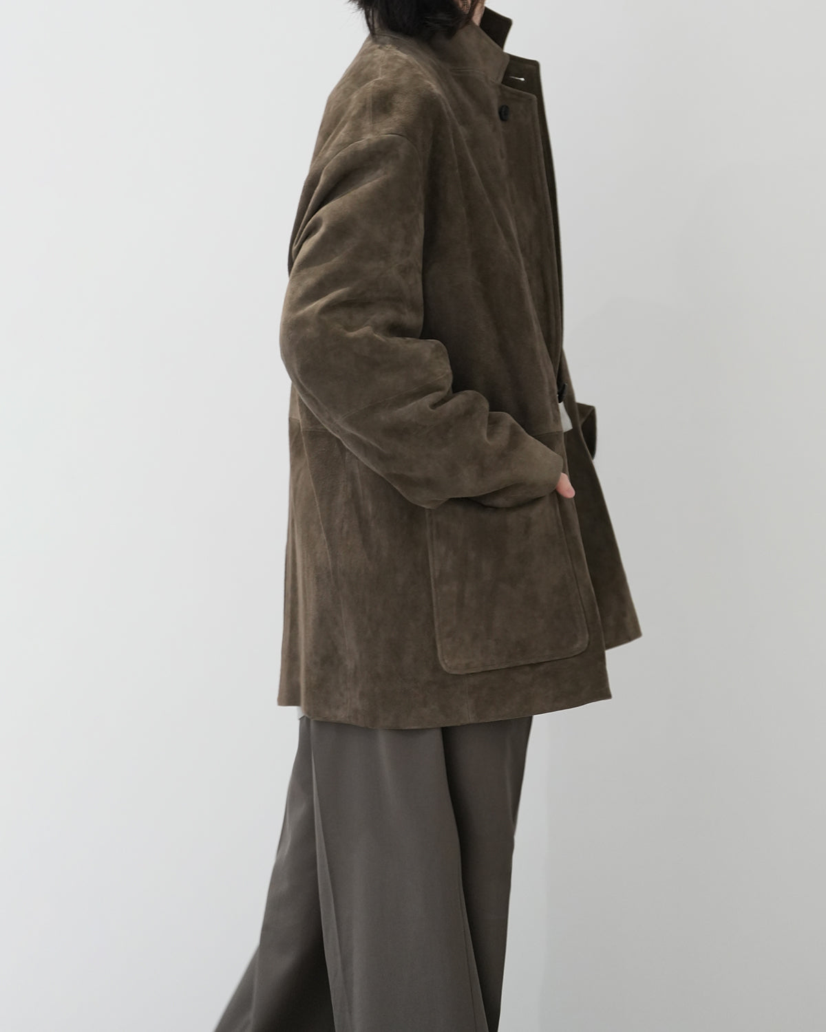 OLIVE GOAT SUEDE BLAZER