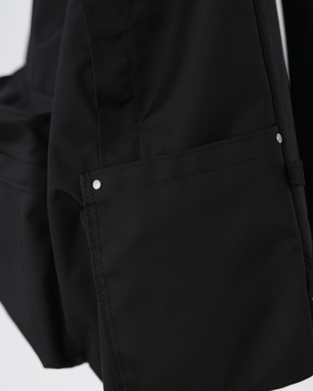 GRAPH LAYER EXCLUSIVE BLACK NYLON OXFORD BACKPACK