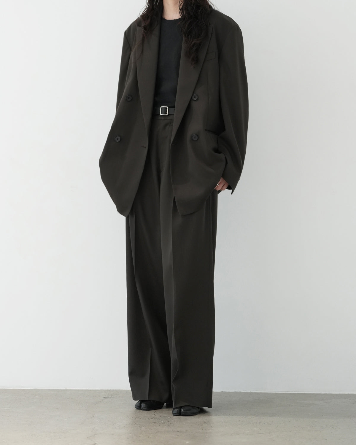 GREY KHAKI LONG WIDE TROUSERS