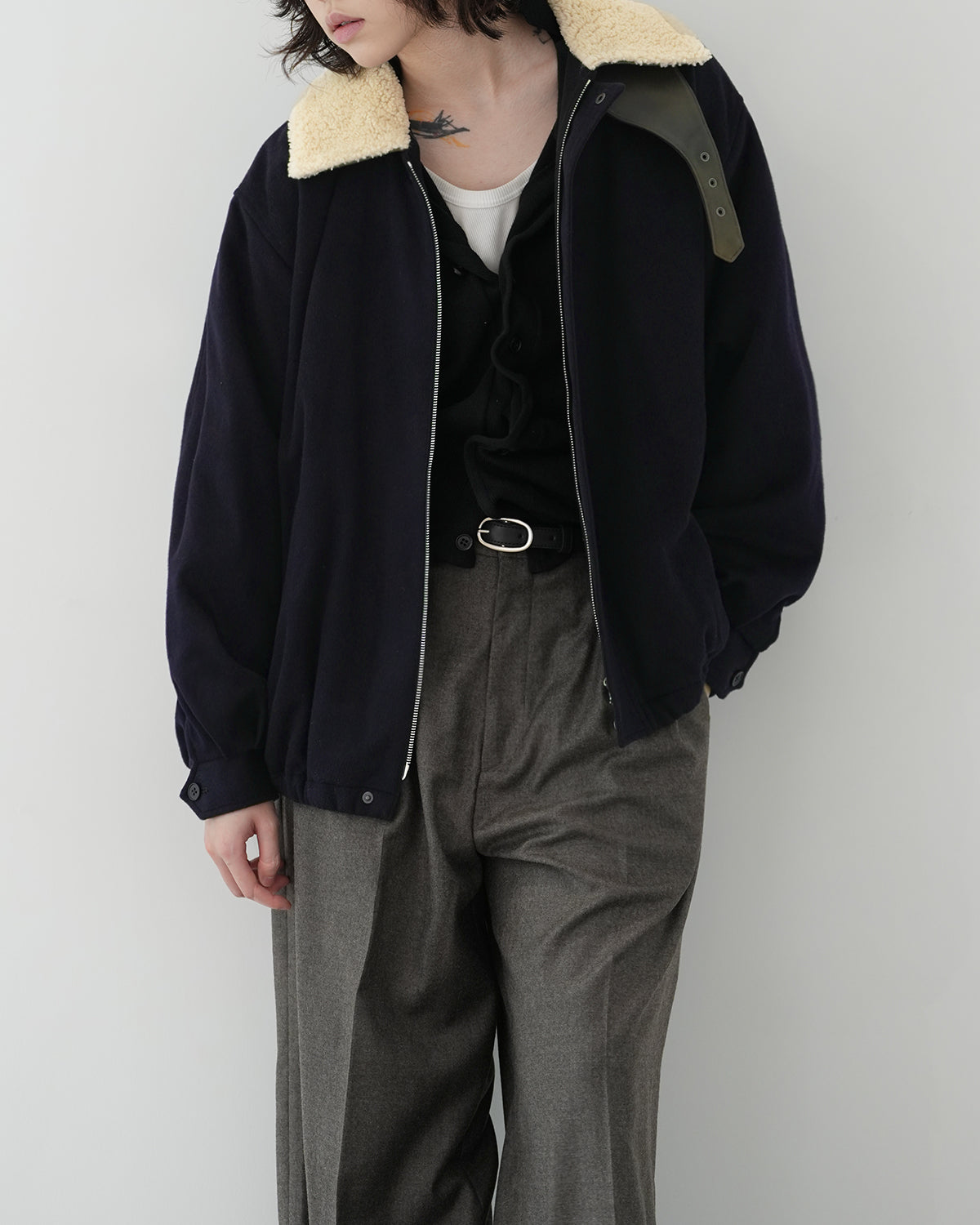 DARK NAVY MOUTON COLLAR WOOL CASHMERE PADDED JACKET