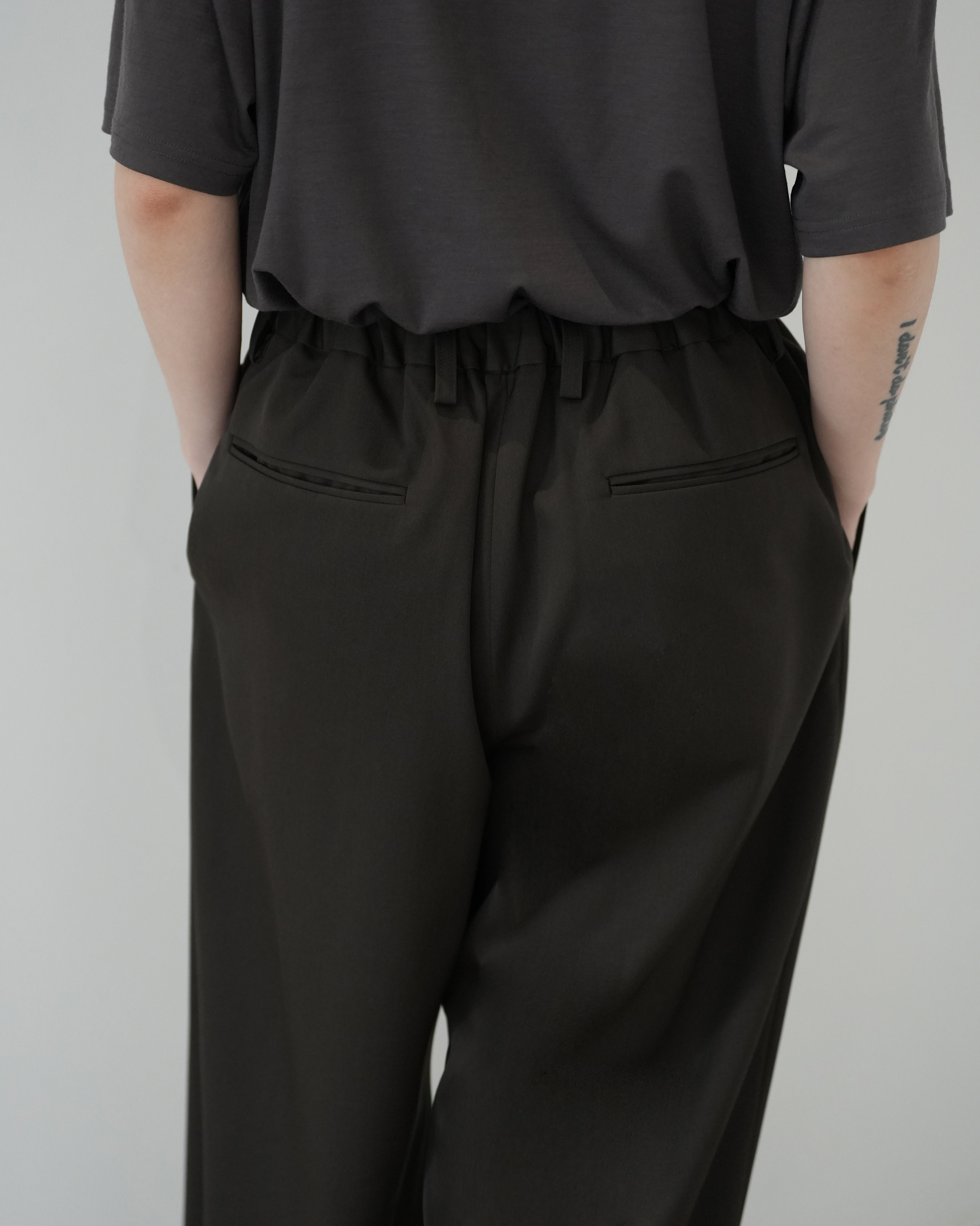 GREY KHAKI EASY WIDE TROUSERS