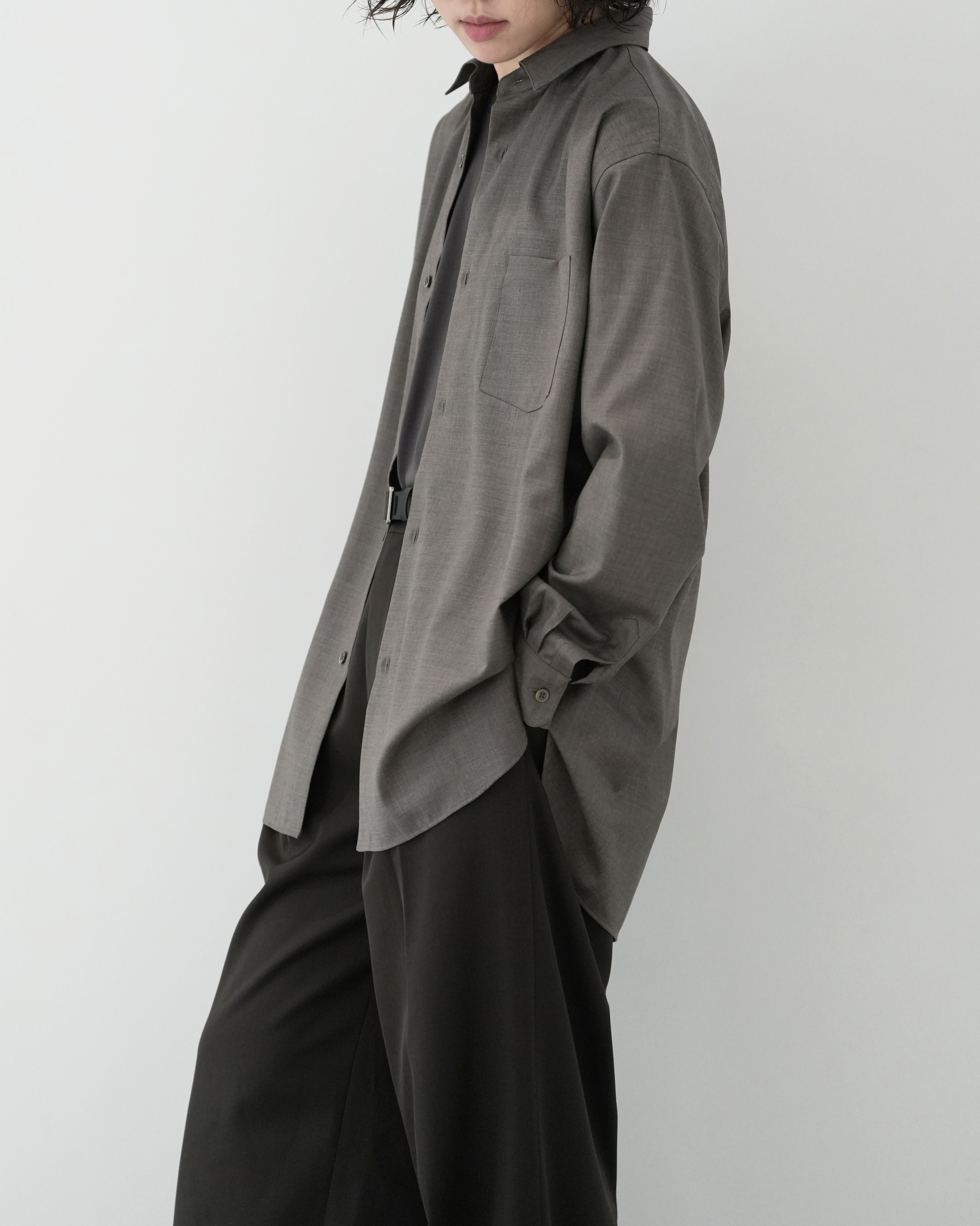 GREIGE EXTRA FINE WOOL OVERSIZED REGULAR COLLAR SHIRT