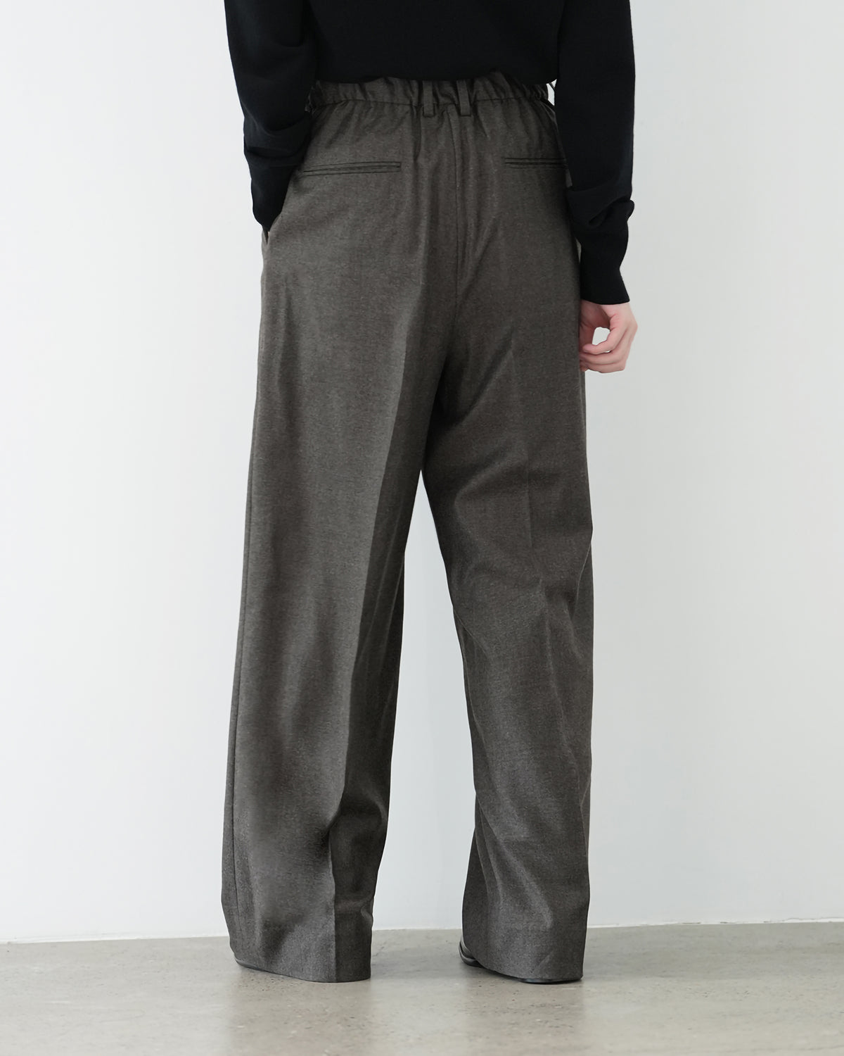 CHARCOAL BROWN EXTRA FINE WOOL EASY LONG WIDE TROUSERS