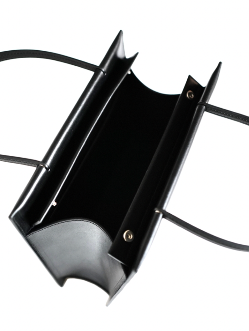 BLACK COW LEATHER SQUARE-SHAPED TOTE BAG LONG HANDLE S GE13