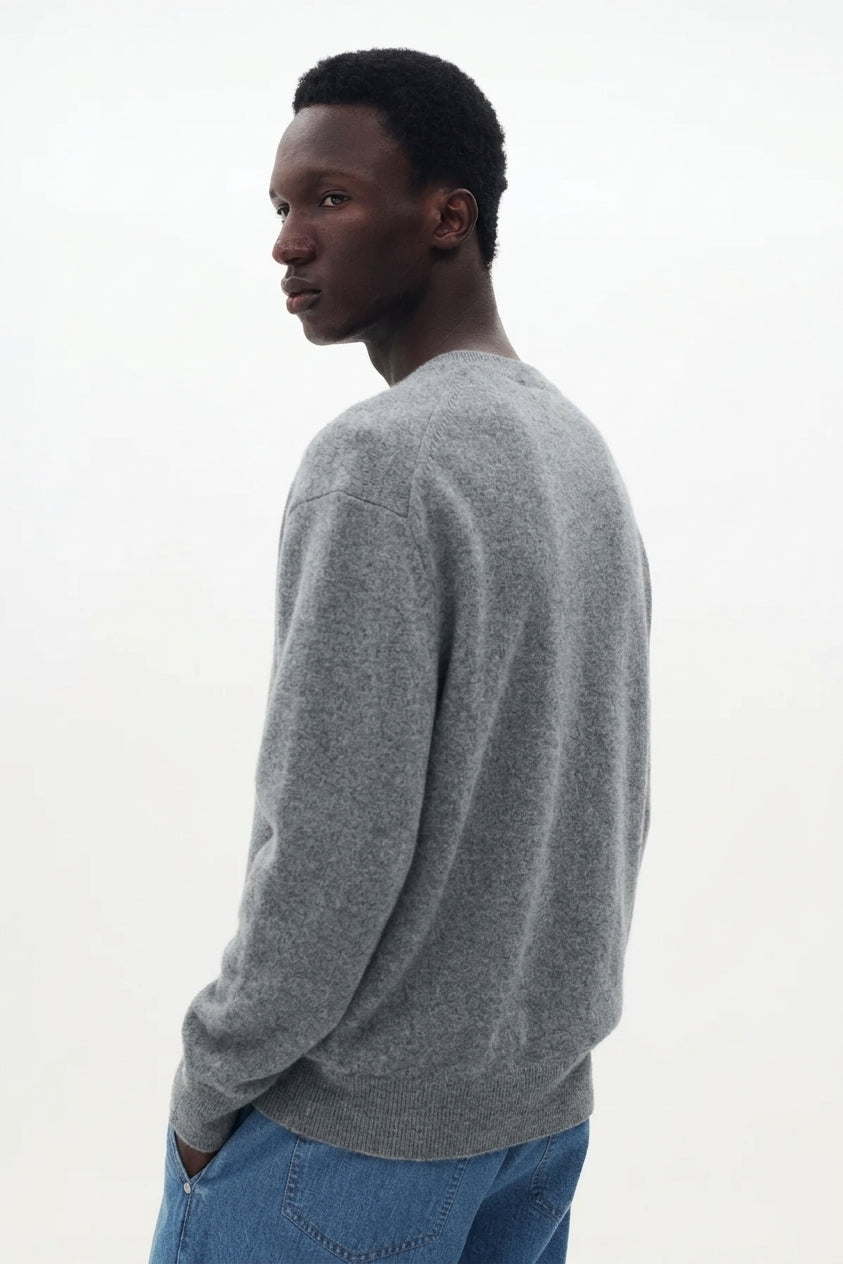 GRAY CASHMERE CREWNECK SWEATER