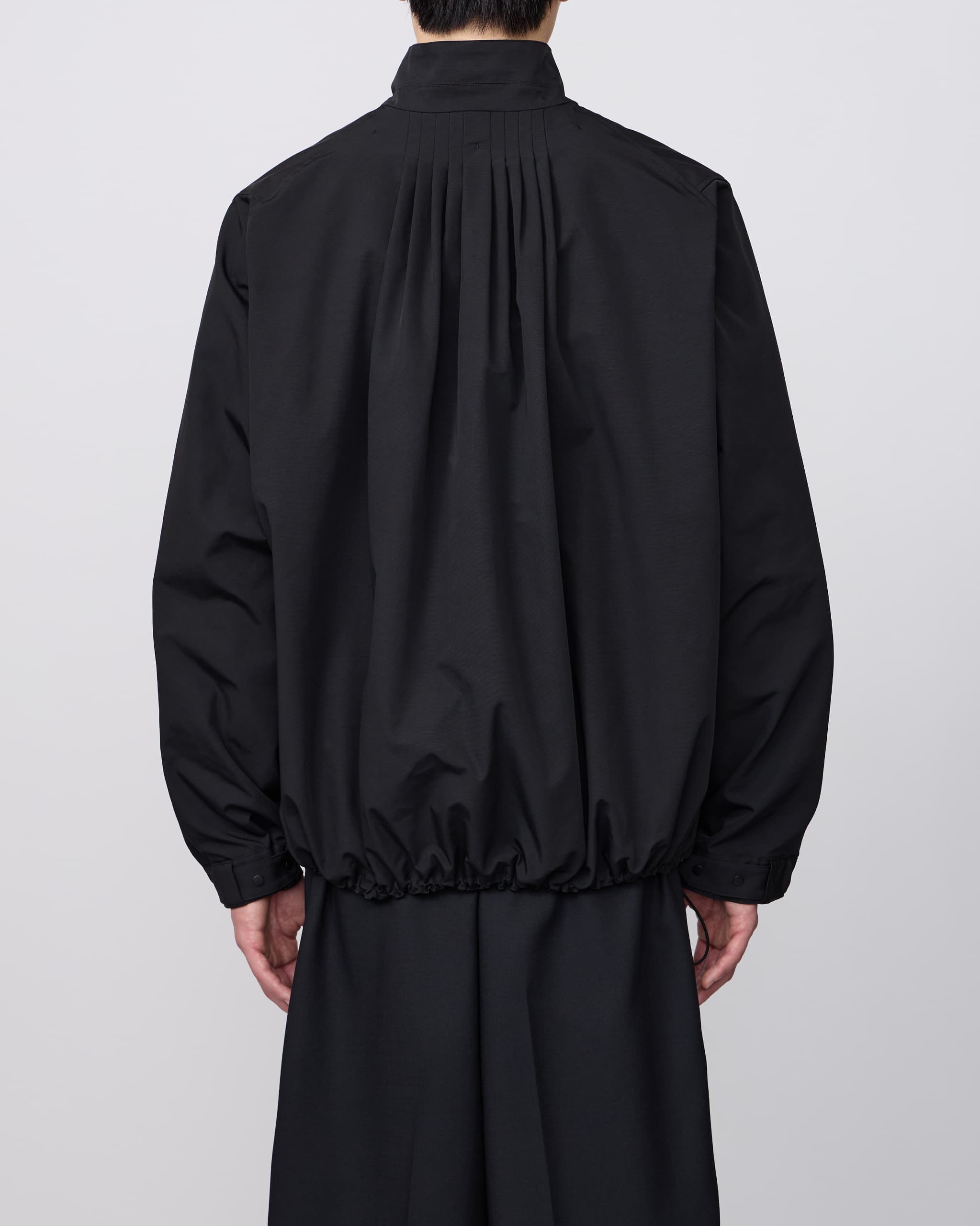 BLACK TRAINING JACKET