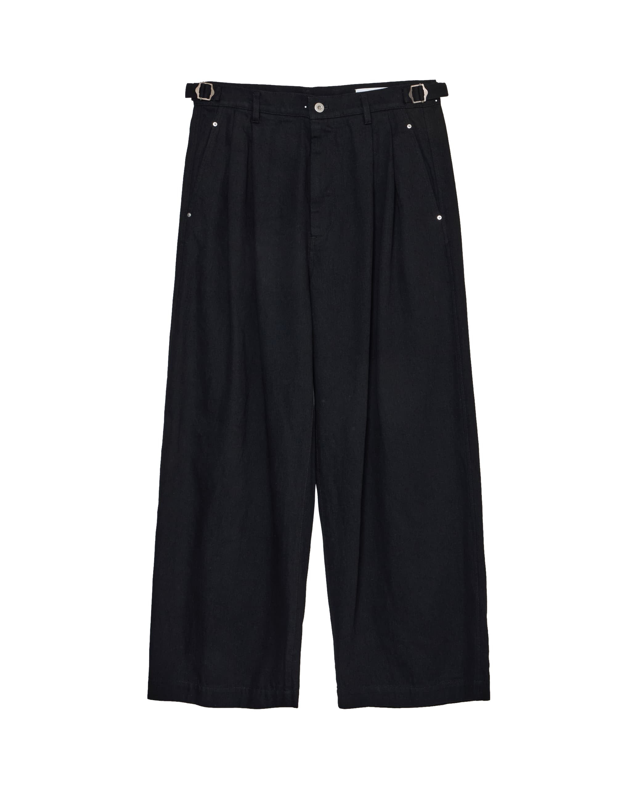 BLACK TWO TUCKS BAGGY PANTS