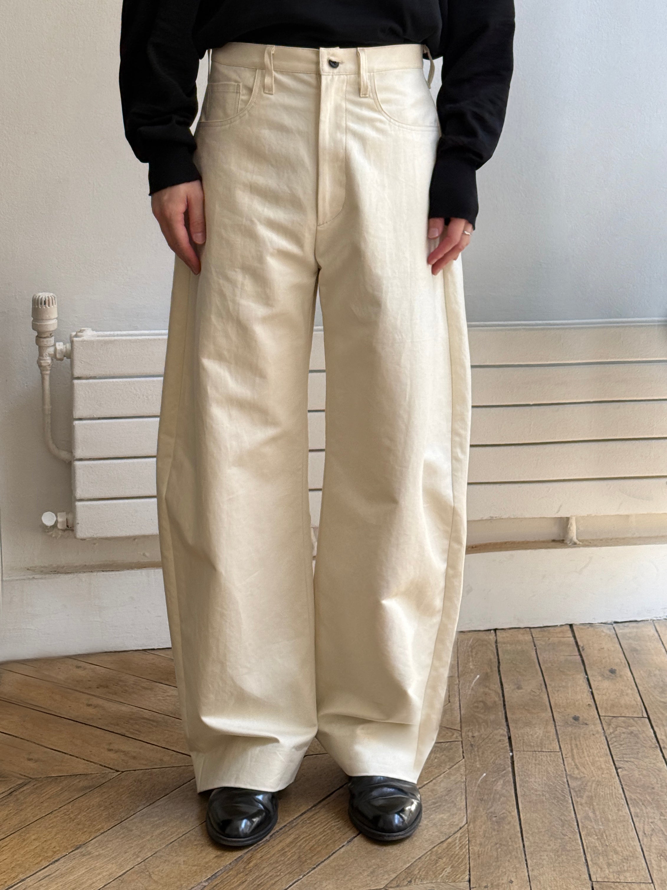 CREAM DOUBLE WEAVE COTTON ROUND PANTS