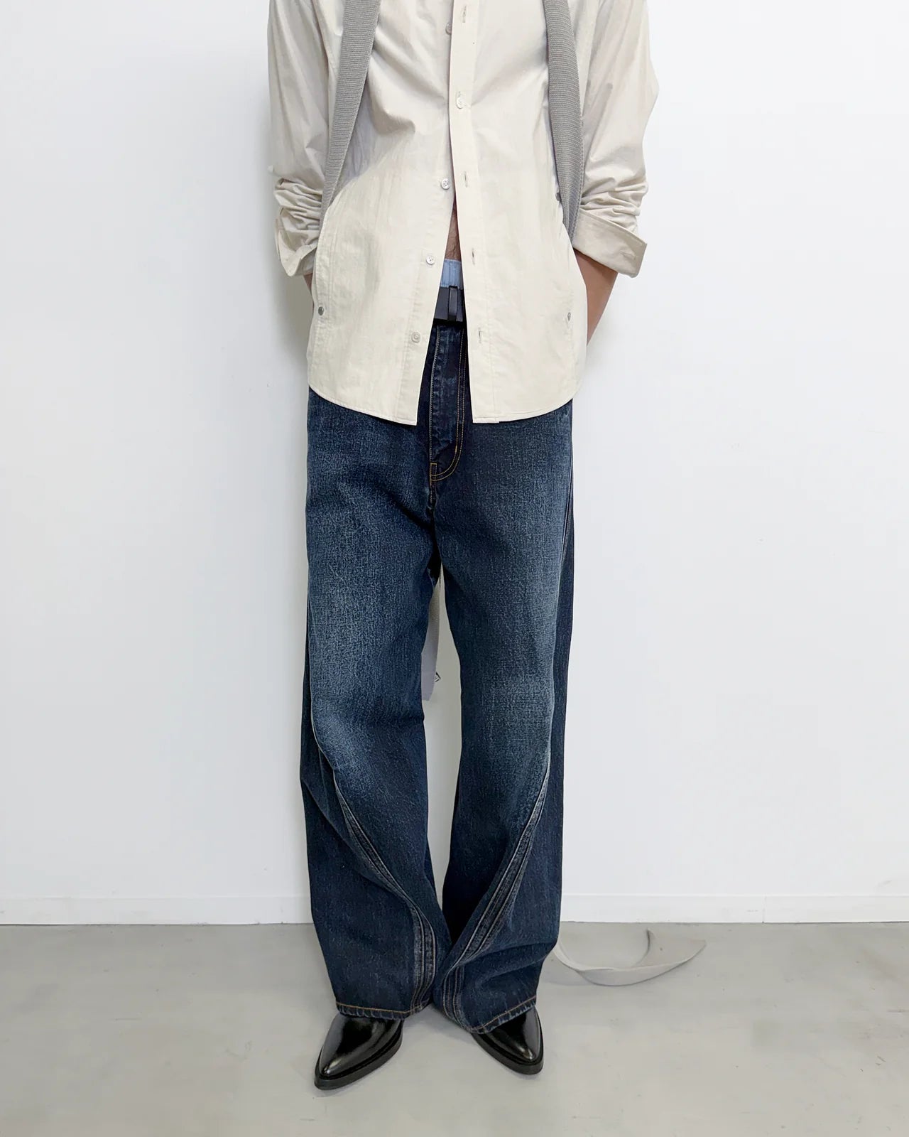 DARK FADED INDIGO 3D TWISTED WIDE LEG JEANS