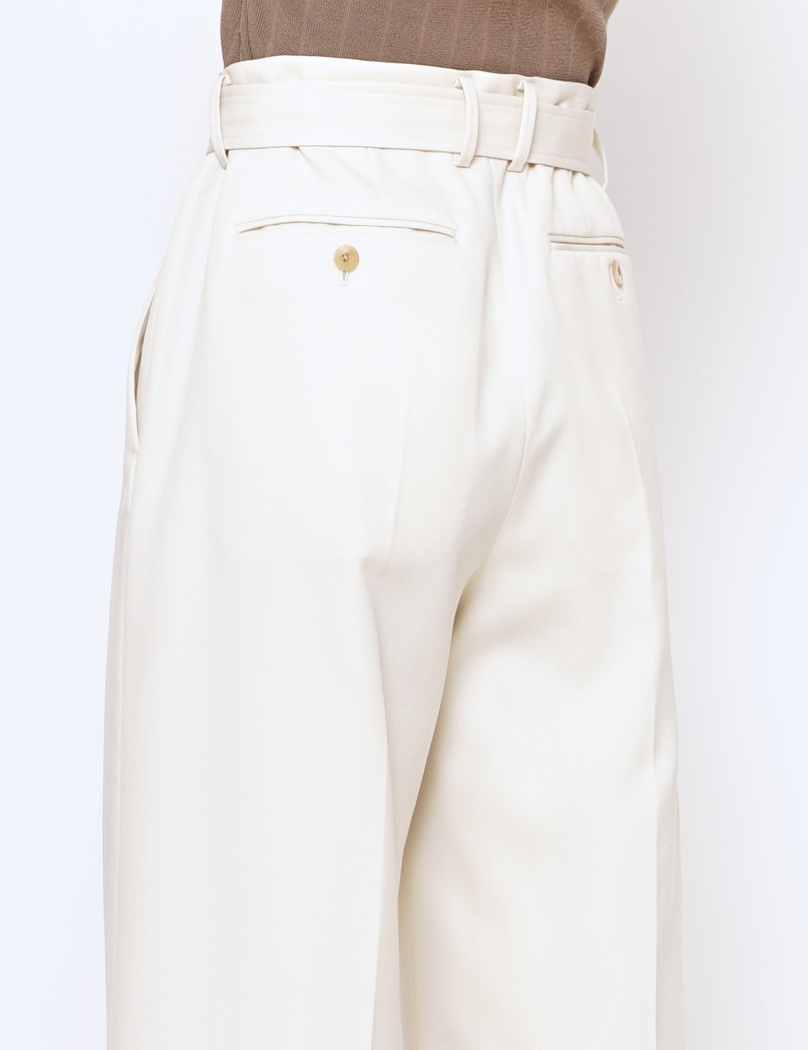 IVORY TWO TUCKS WIDE PANTS
