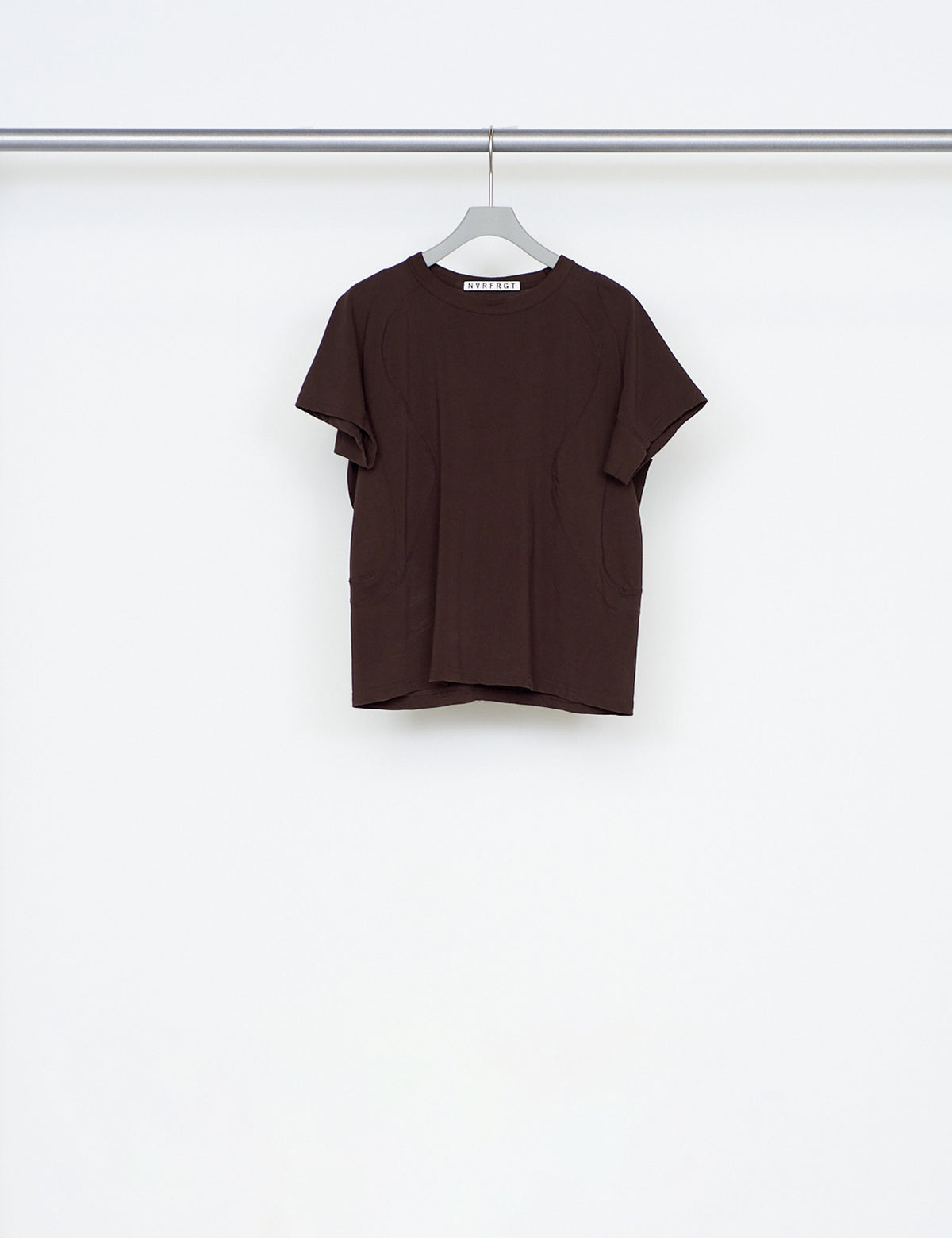 COFFEE PANELED HALF SLEEVE T-SHIRT