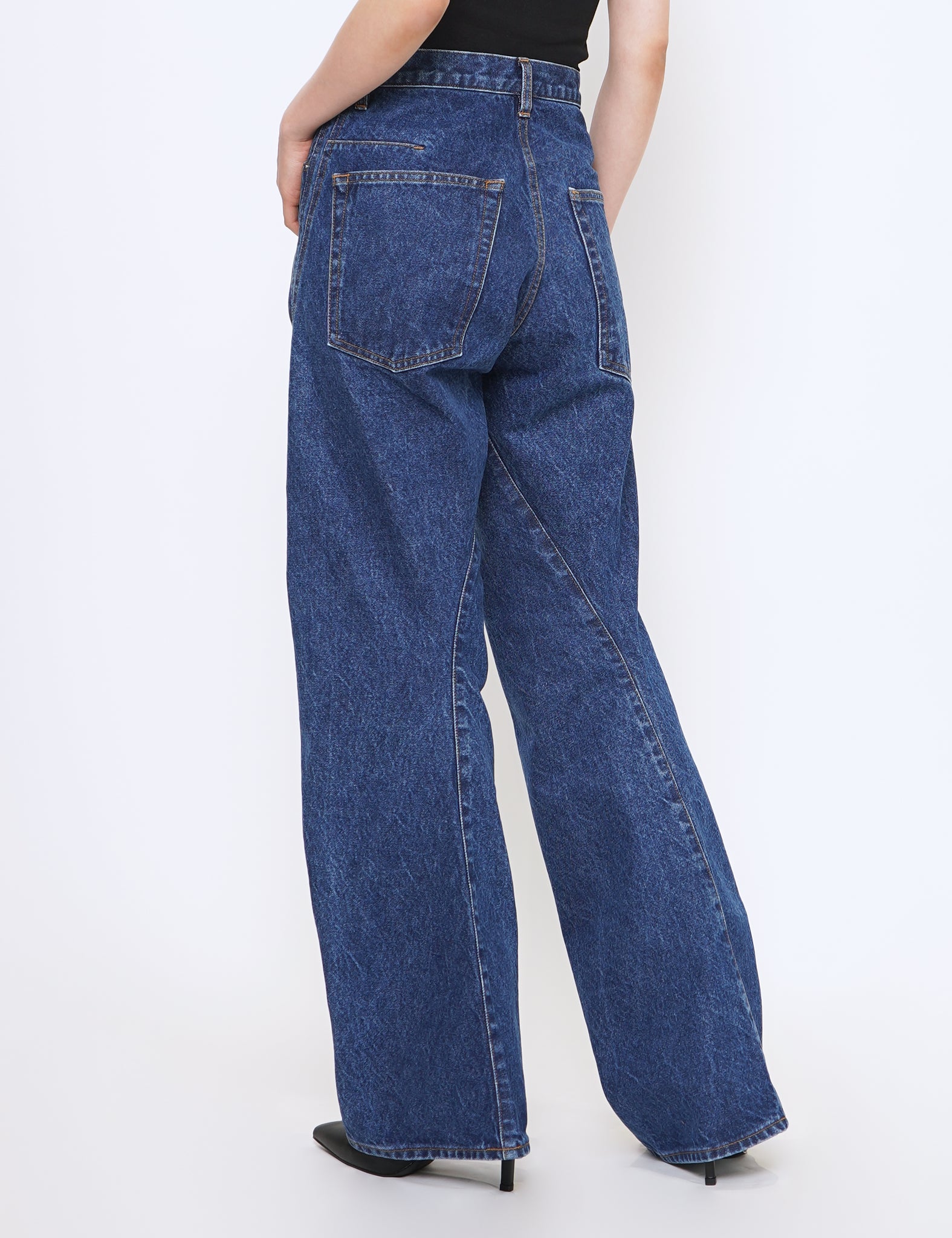 FADED INDIGO 3D TWISTED REGULAR JEANS