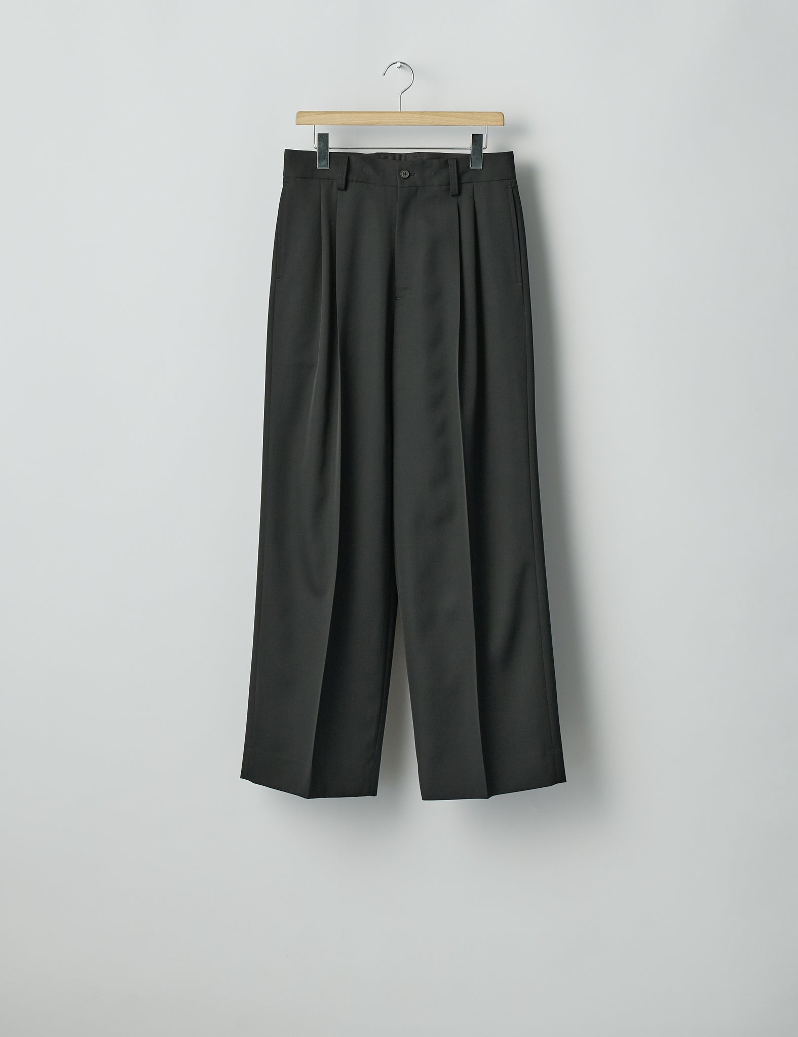 BLACK LONG WIDE TROUSERS