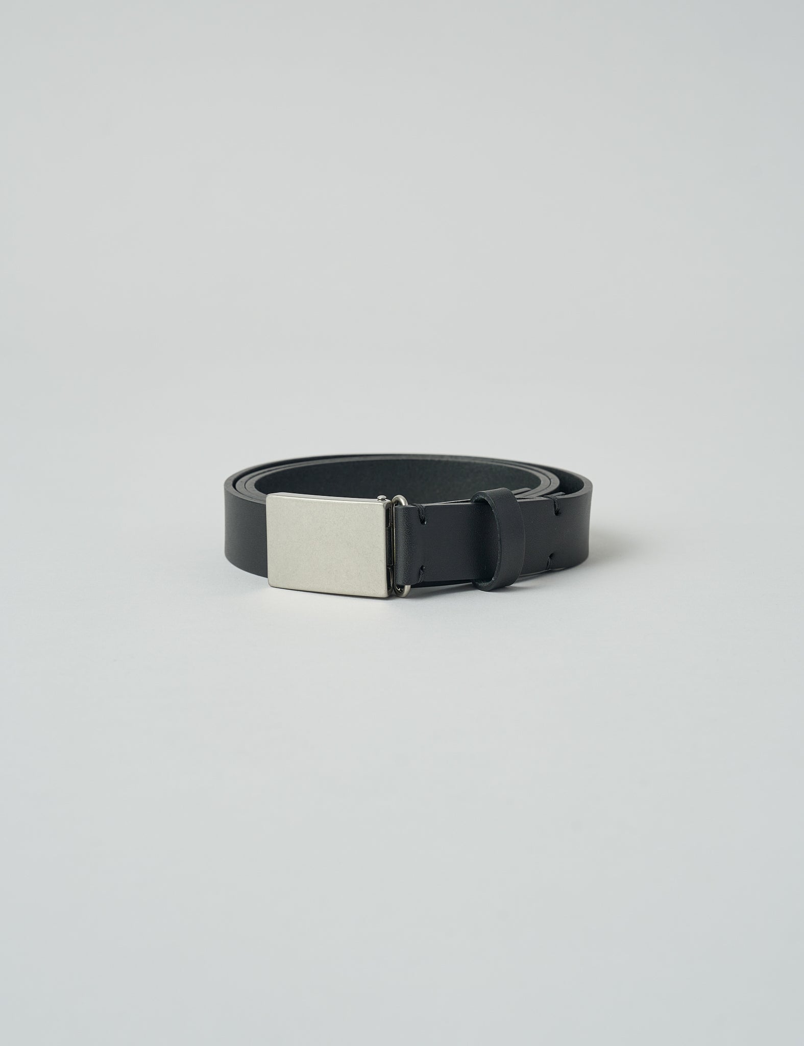 BLACK PLAIN BUCKLE LEATHER BELT