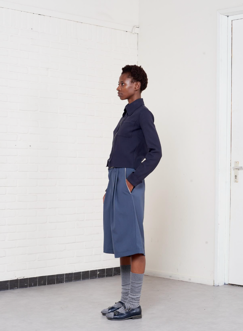 NAVY FITTED ZIP CARDIGAN