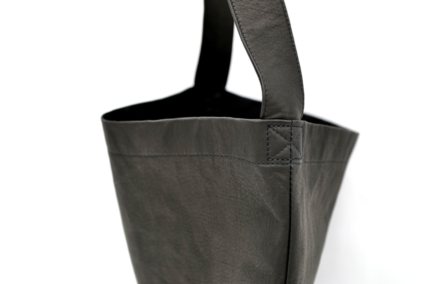 BLACK DEER LEATHER DOUBLE FACED ONE SHOULDER BAG M DA137