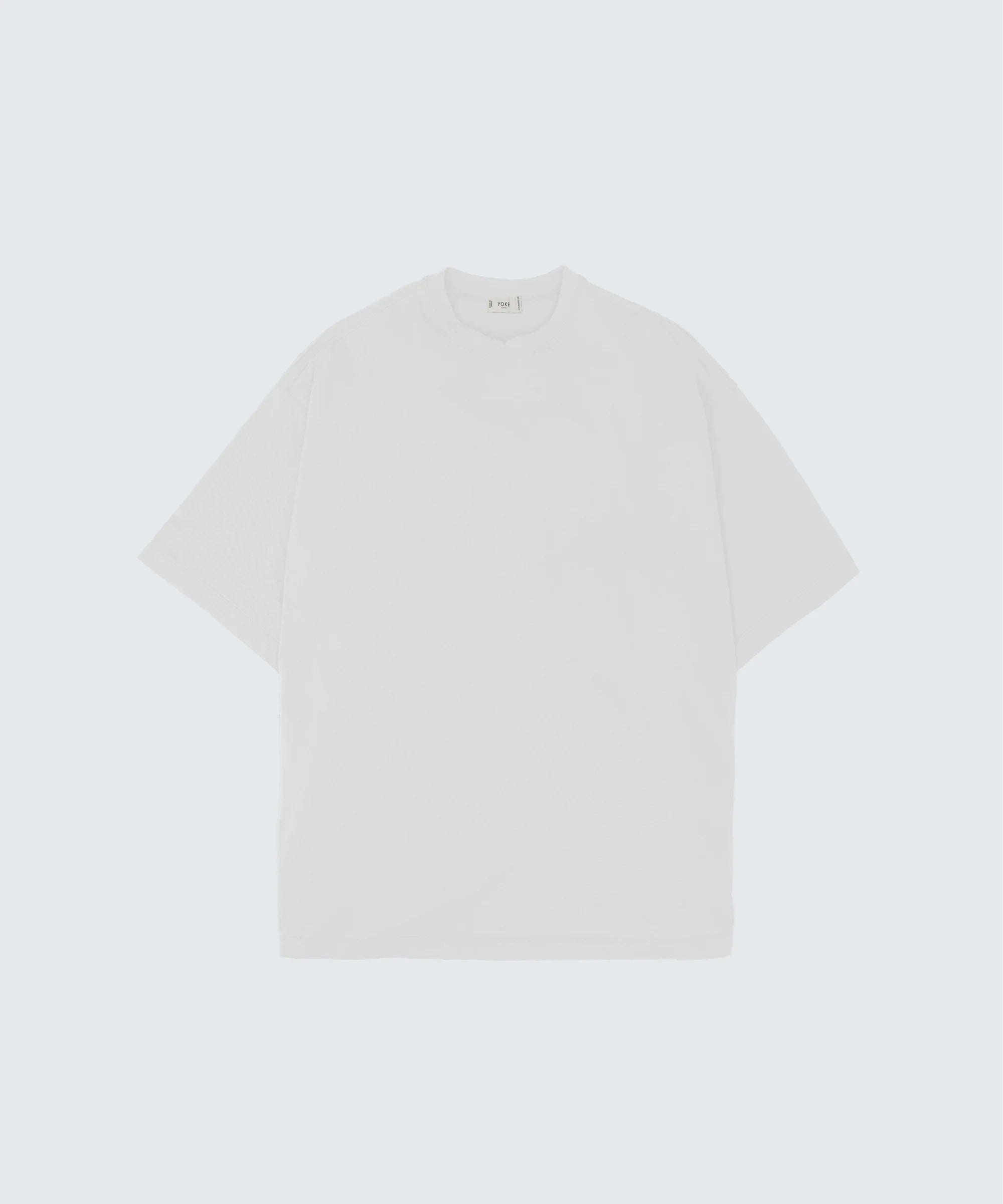 WHITE 46G SUVIN COTTON YOKE T-SHIRT