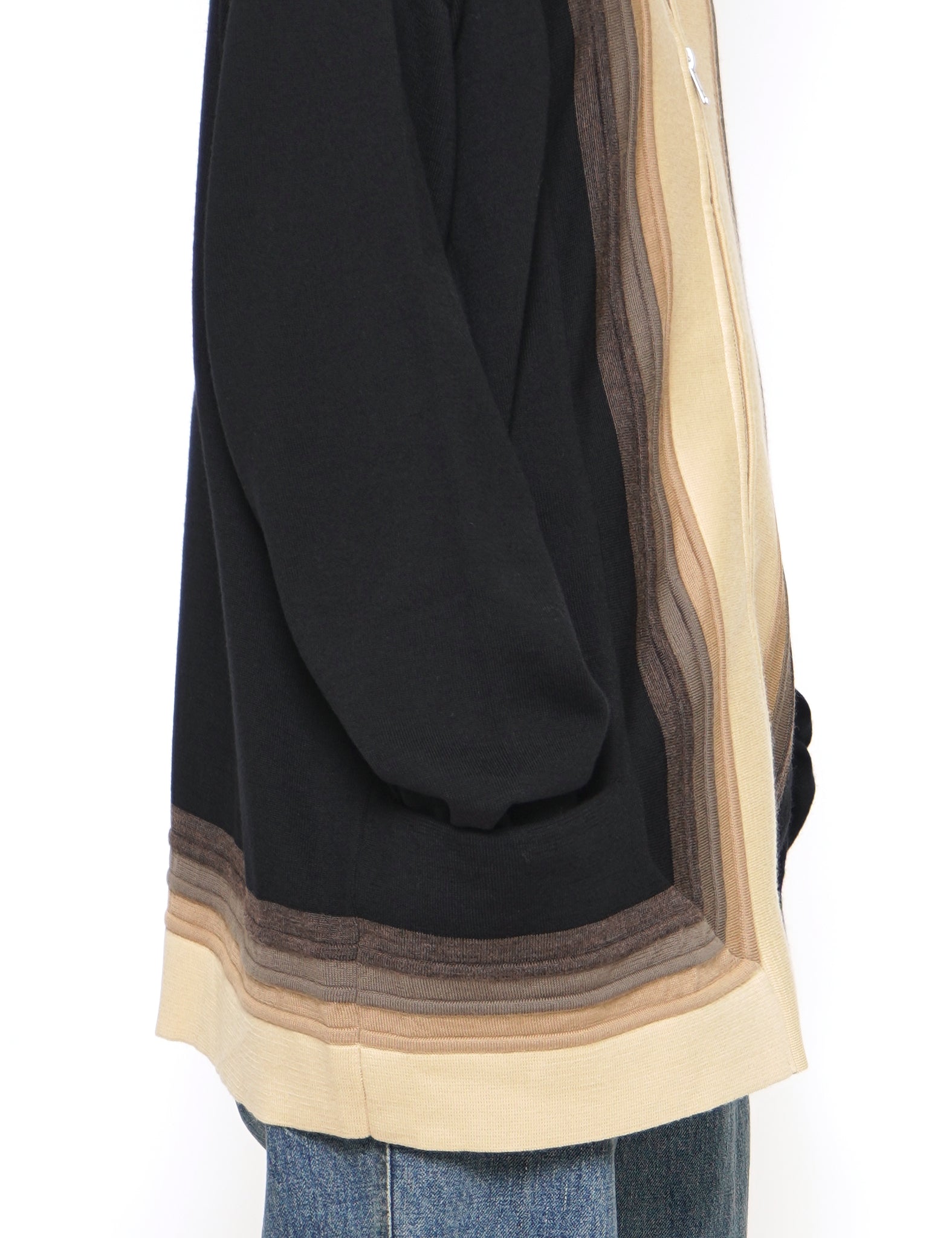 BLACK FRONT ZIP CARDIGAN