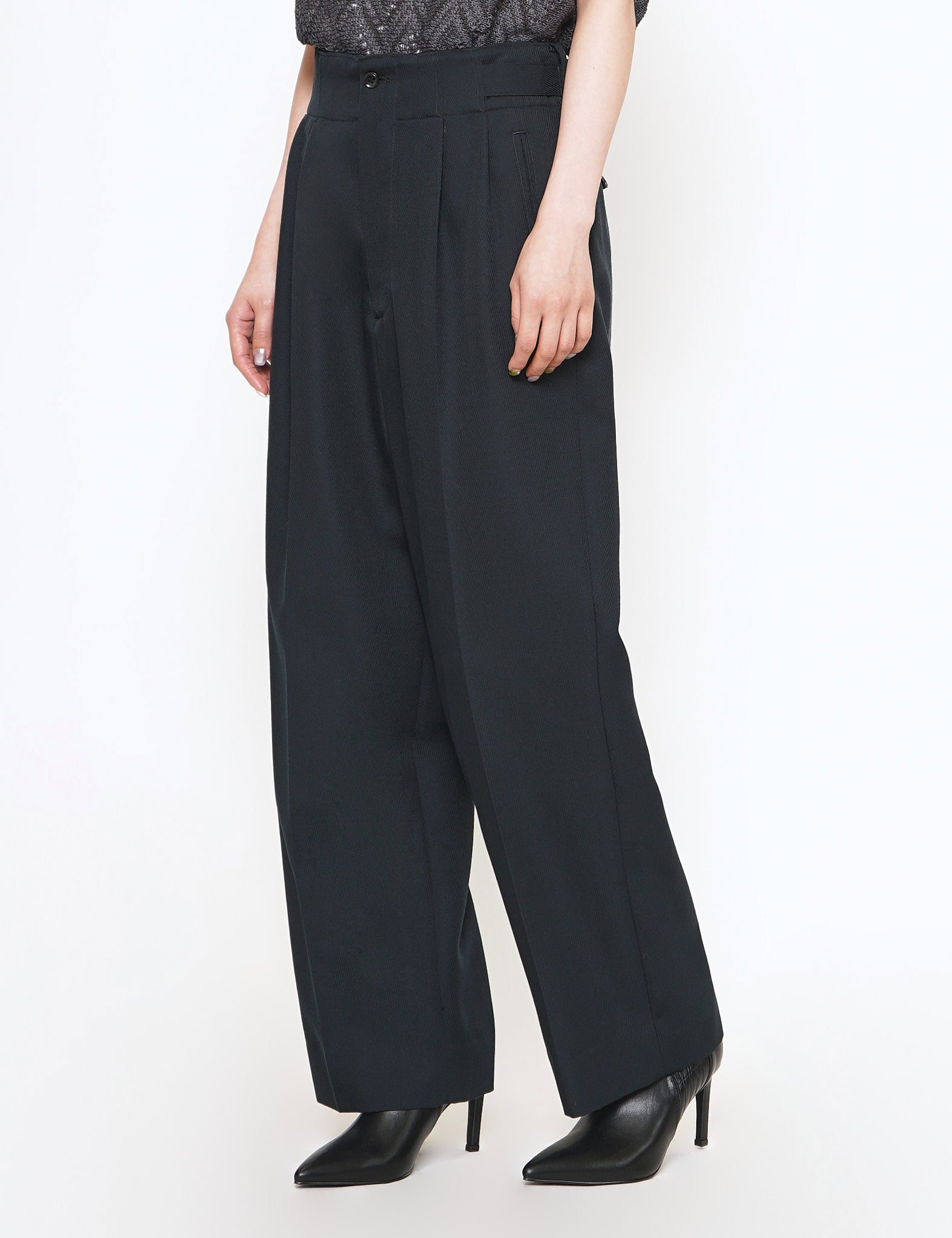 OCEAN NAVY 2TUCK WIDE GURKHA TROUSERS