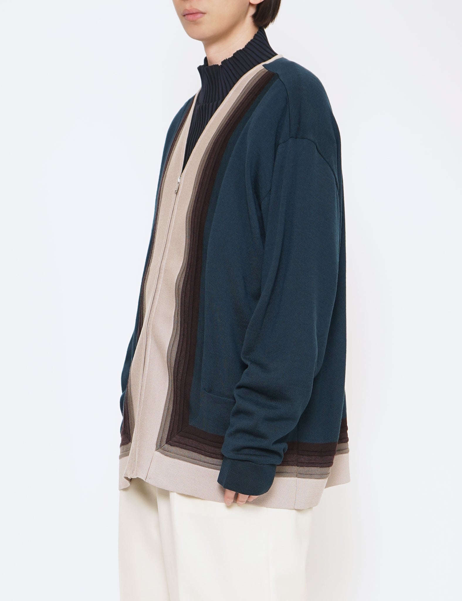 PEACOCK FRONT ZIP CARDIGAN