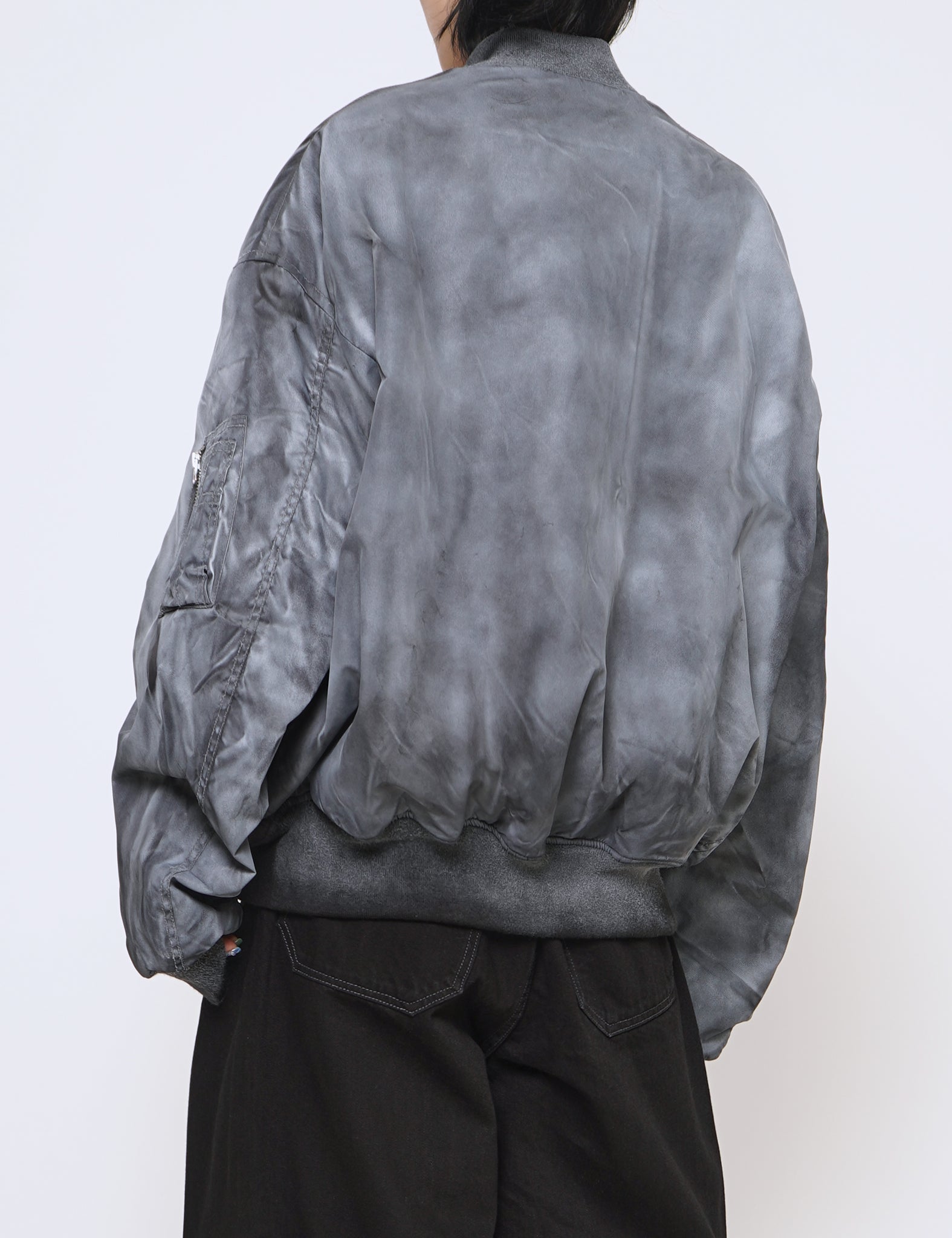 WHITE SPRAY PRINTED BOMBER JACKET