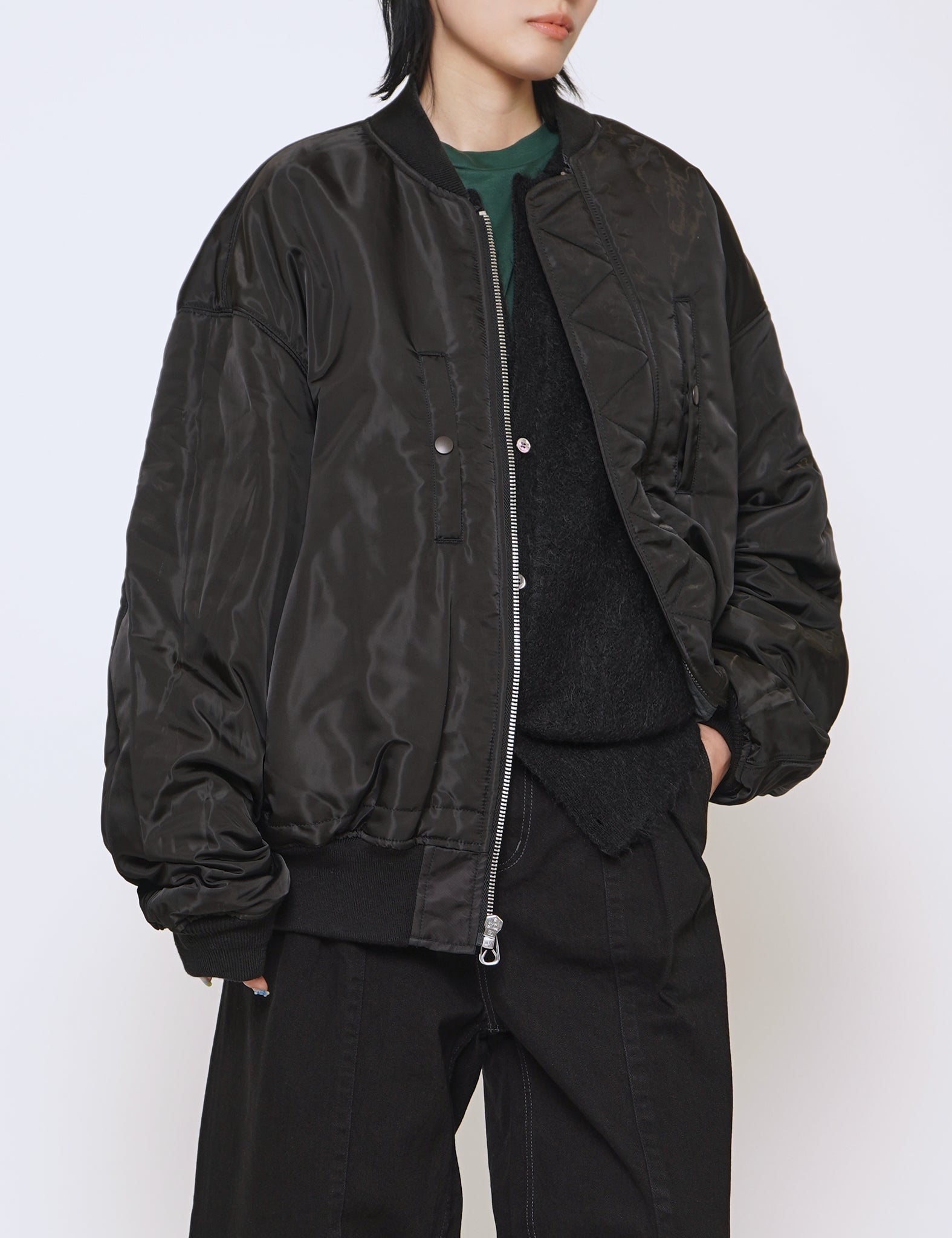 WHITE SPRAY PRINTED BOMBER JACKET