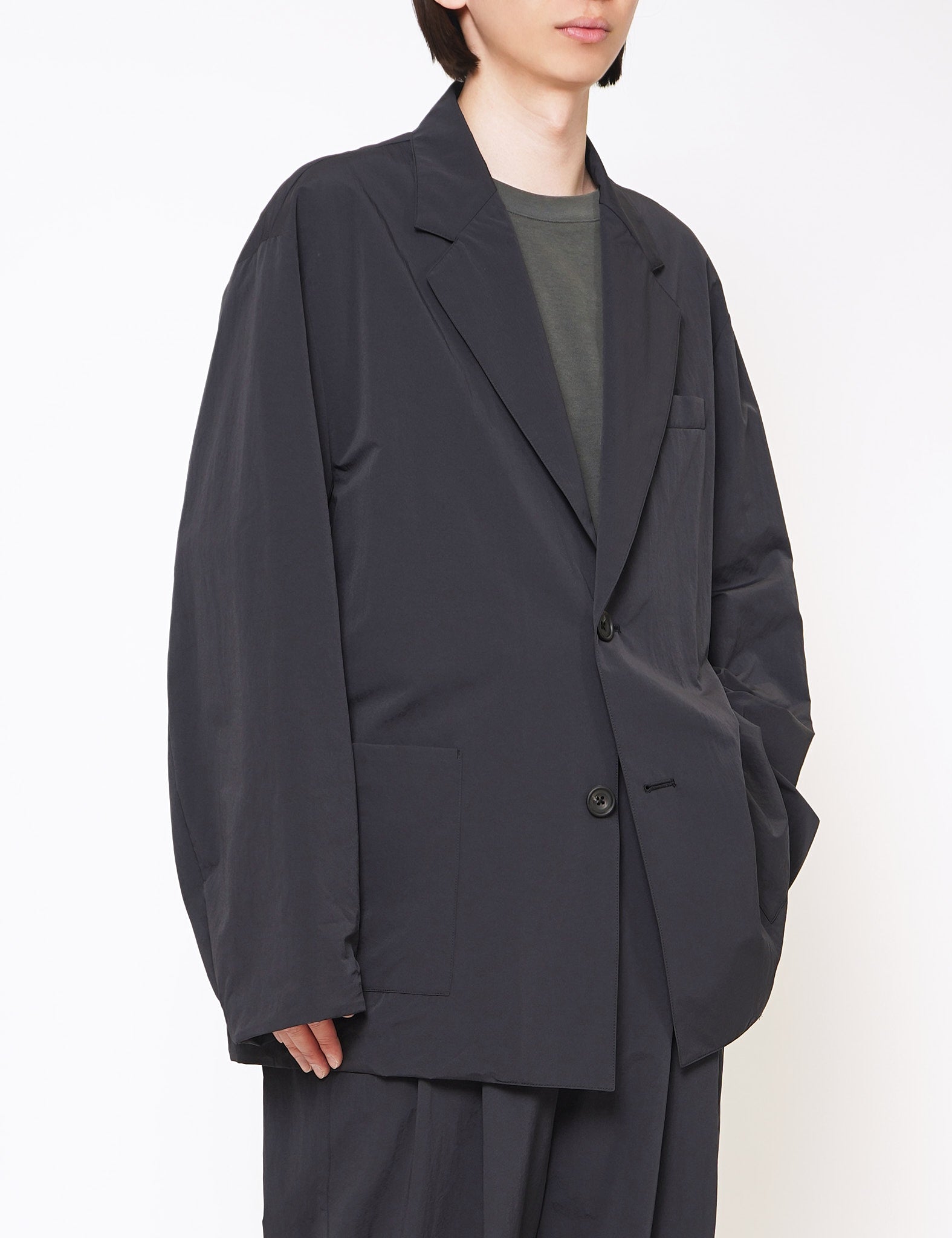 BLACK WINDPROOF NYLON EASY JACKET