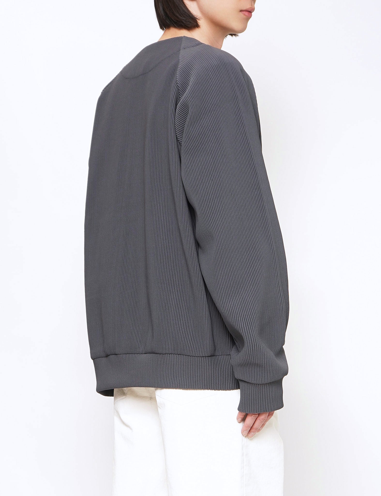 N. GREY GRADATION PLEATS CARDIGAN