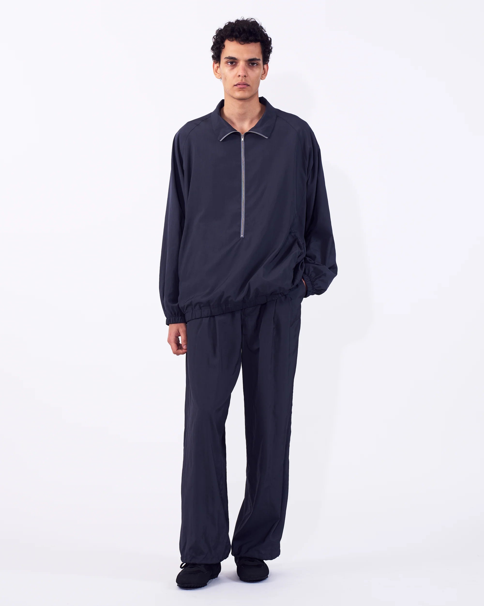 DUSTY NAVY SILK NYLON 3/4 ZIP PULLOVER