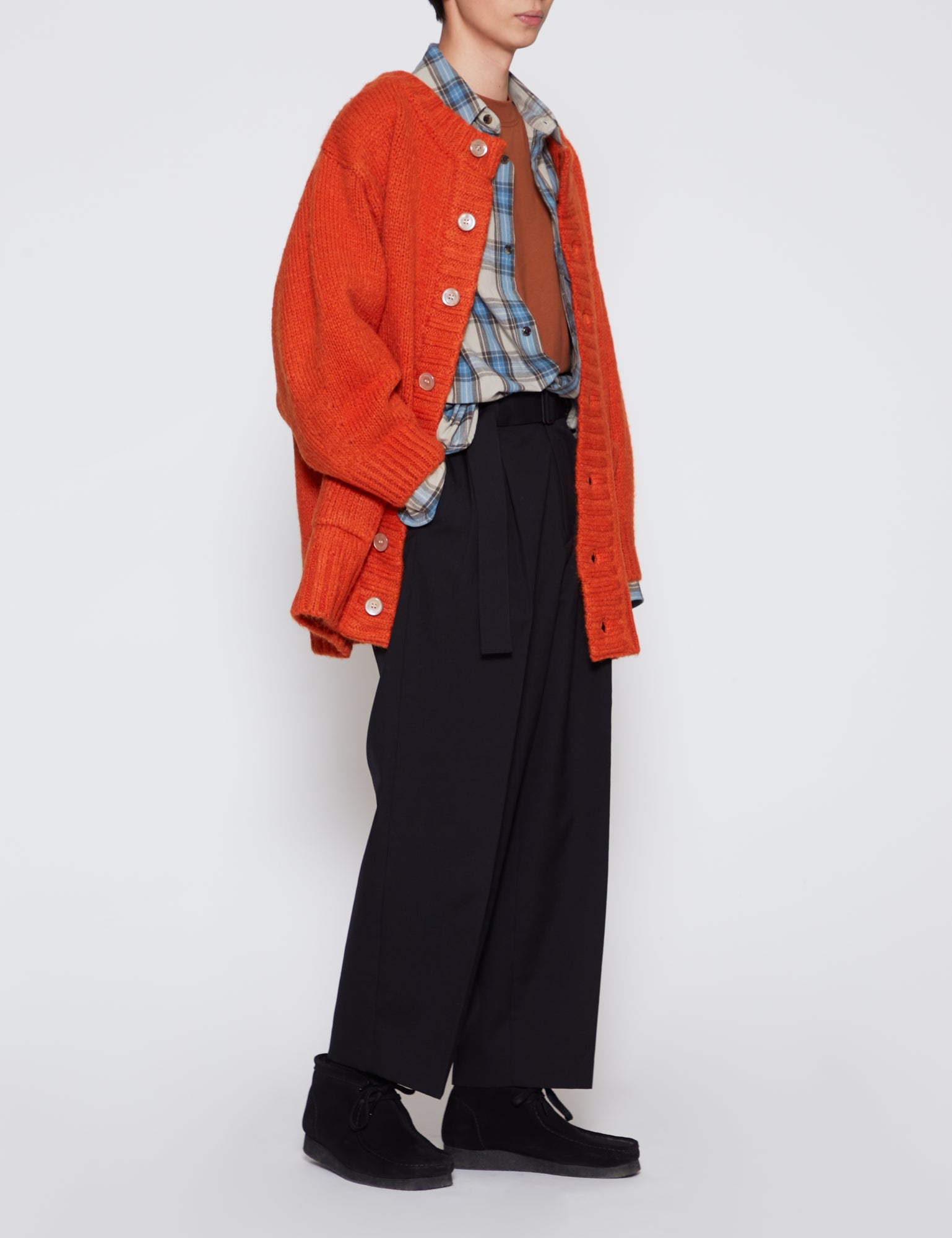 ORANGE BALLOONED SLEEVES CARDIGAN