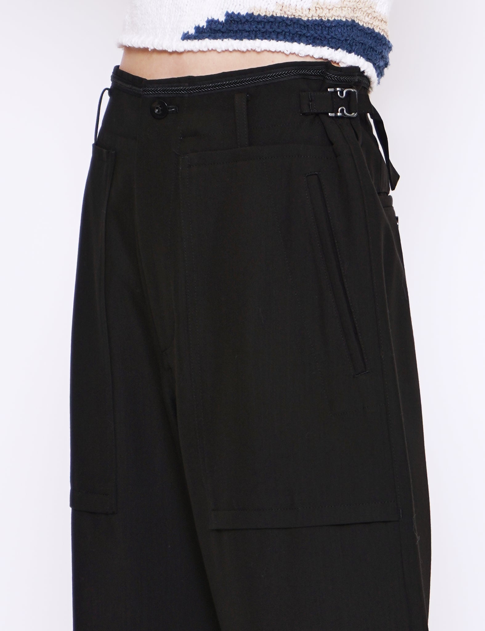 BLACK BIG POCKET PANTS