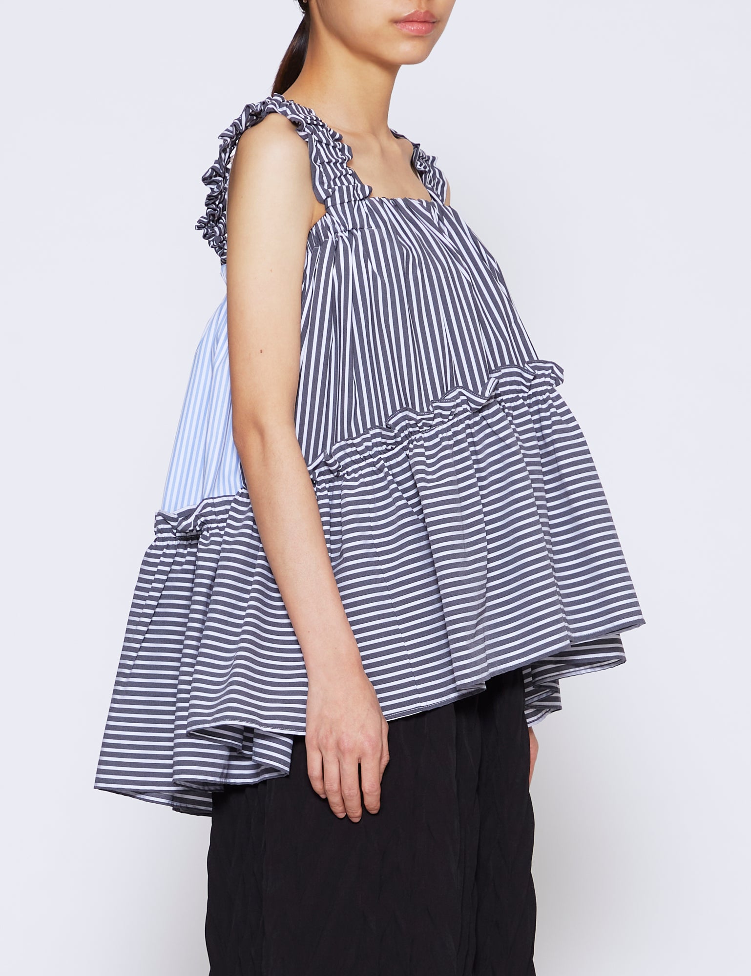 BLACK & BLUE COTTON POPLIN OLIVE TOP