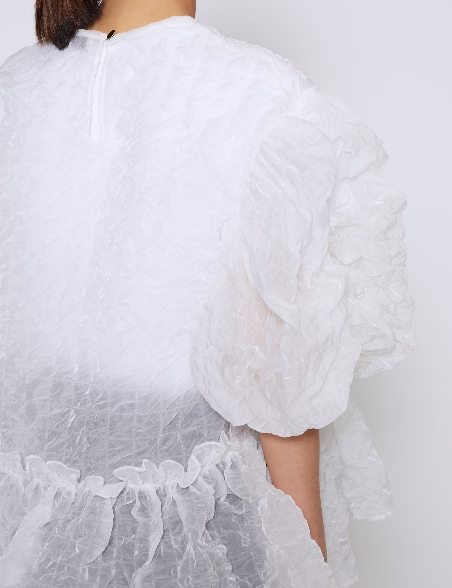 WHITE BUBBLE ORGANZA ADA TOP